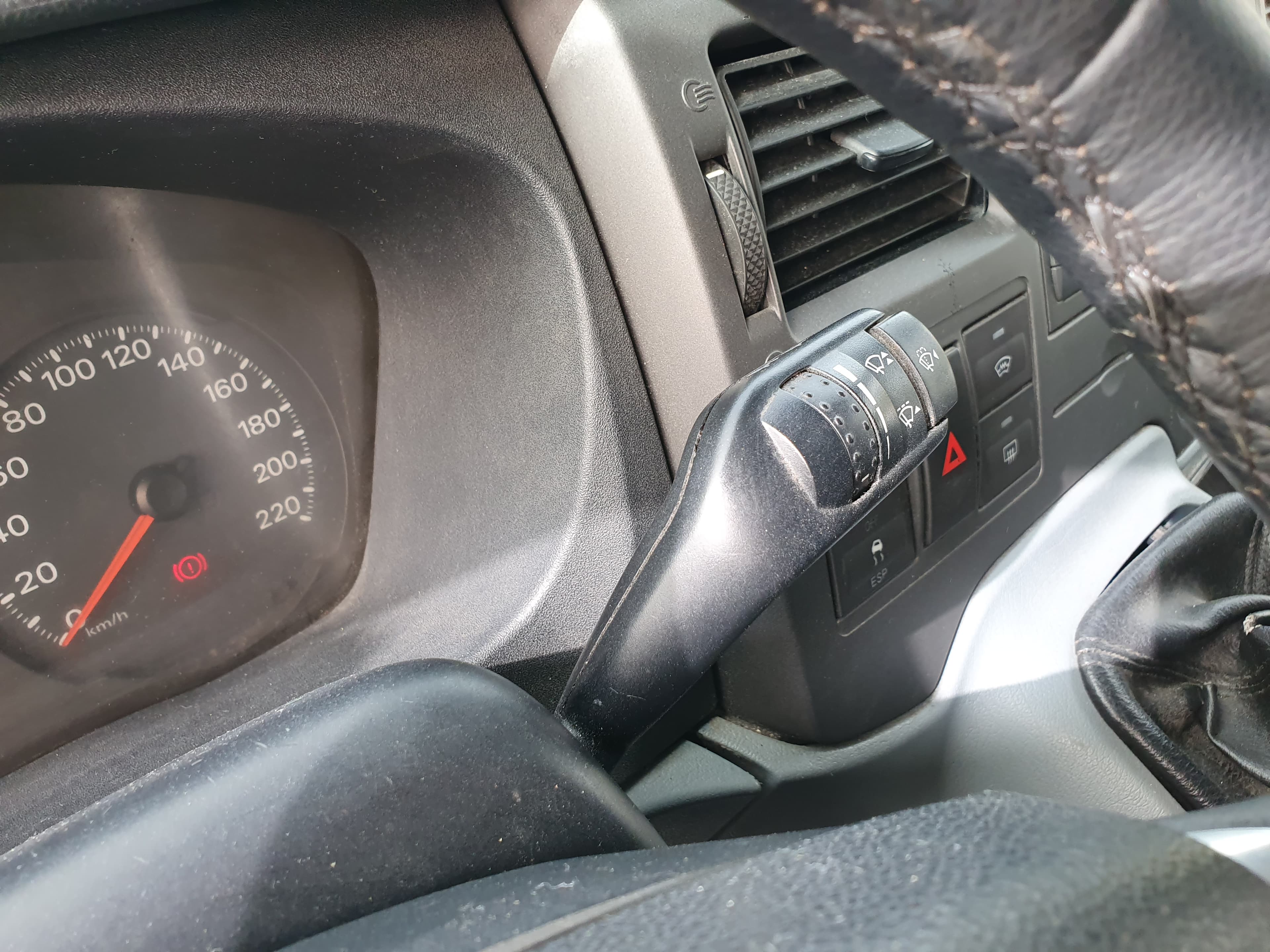 Ford Transit · Ano 2009 — image 26