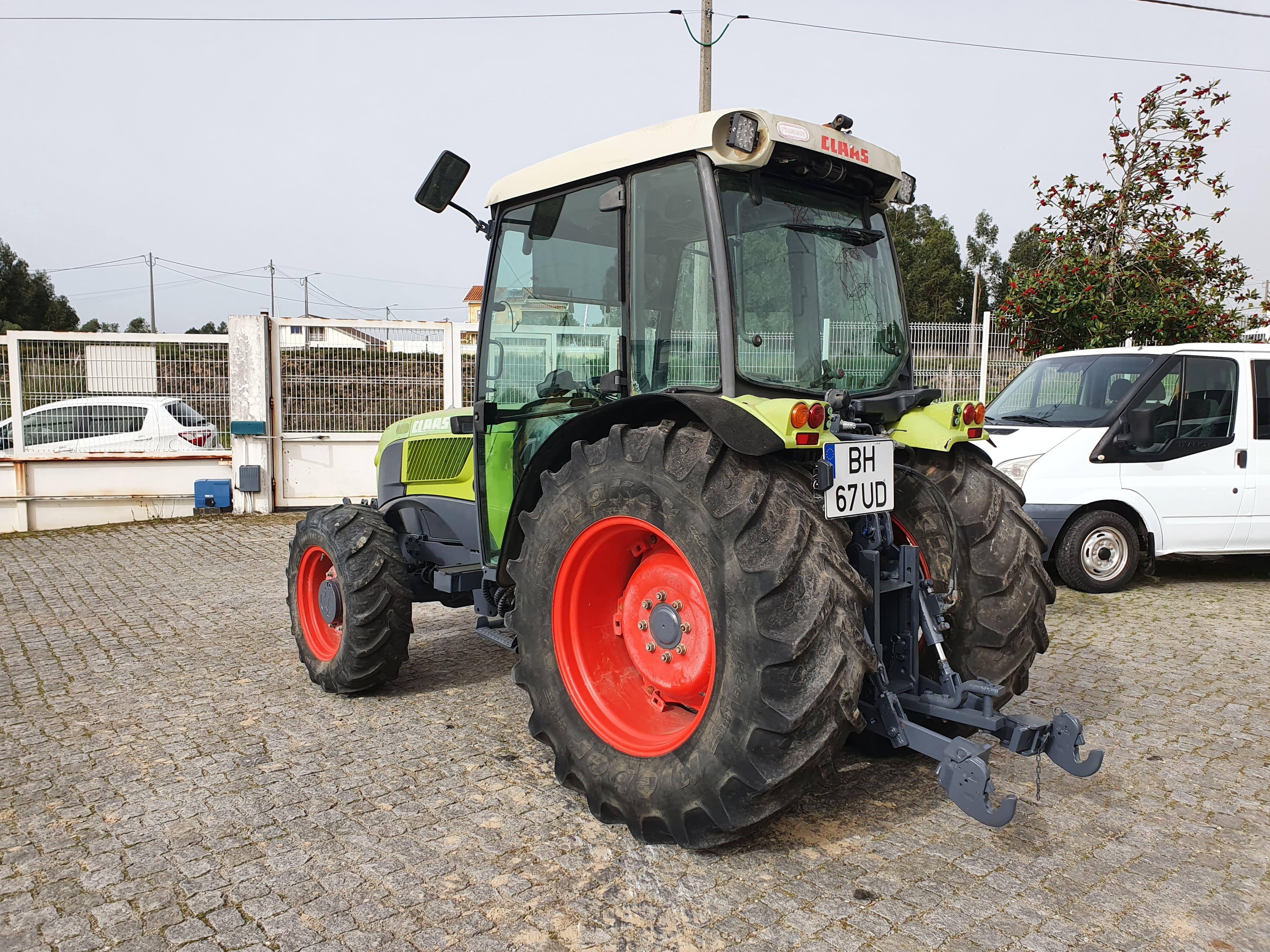 Claas Nectis 267F · Ano 2009 — imagen 5