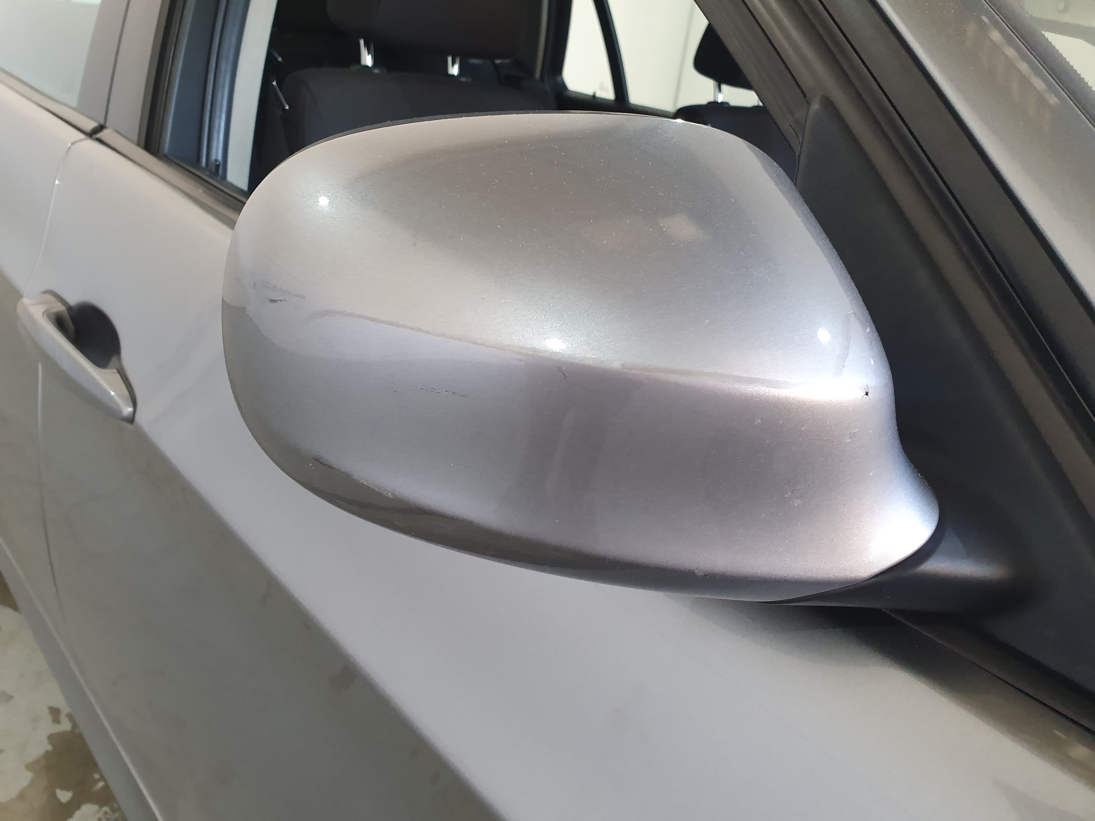 BMW 316D · Ano 2010 — imagen 10