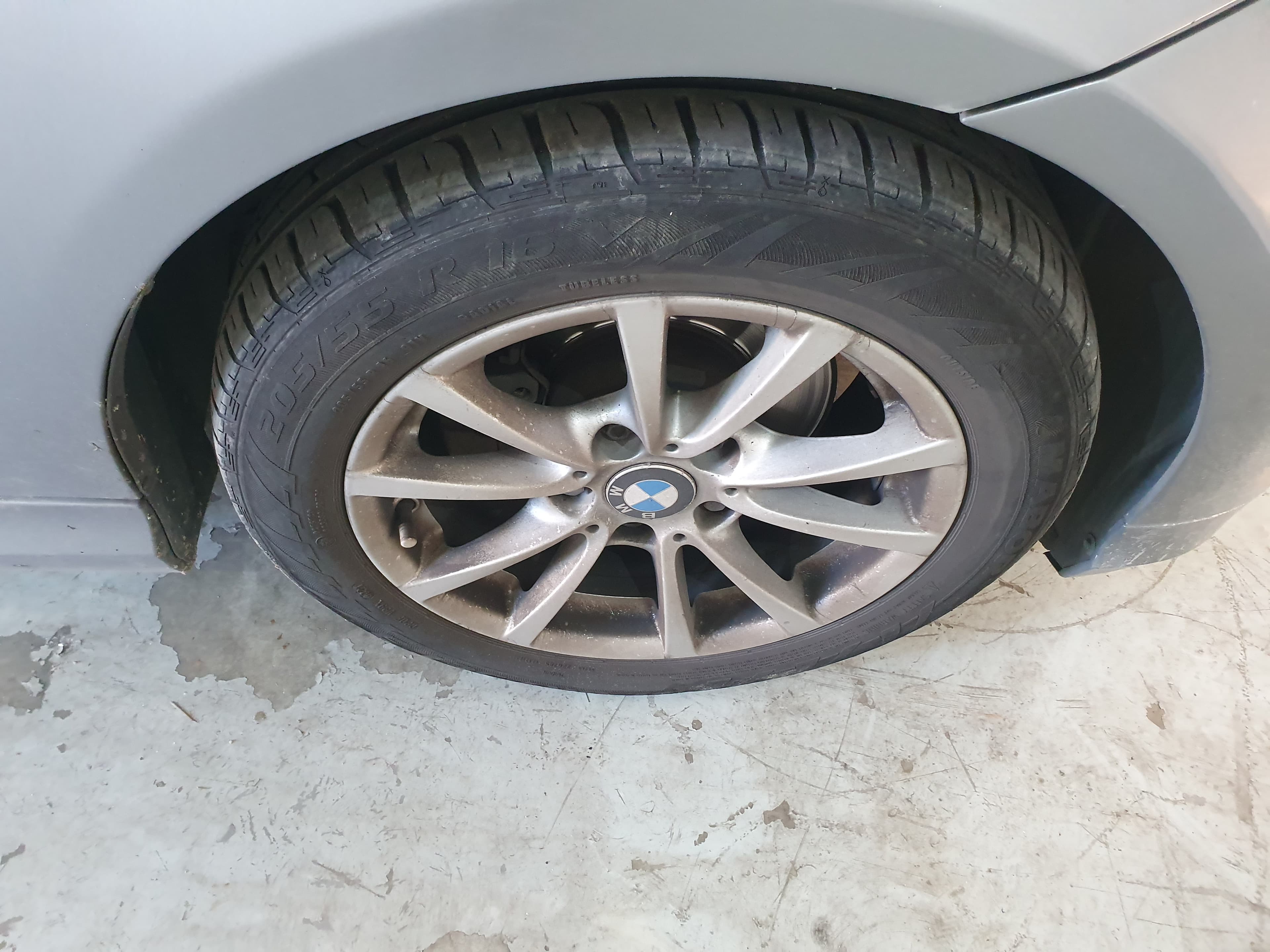 BMW 316D · Ano 2010 — imagen 13