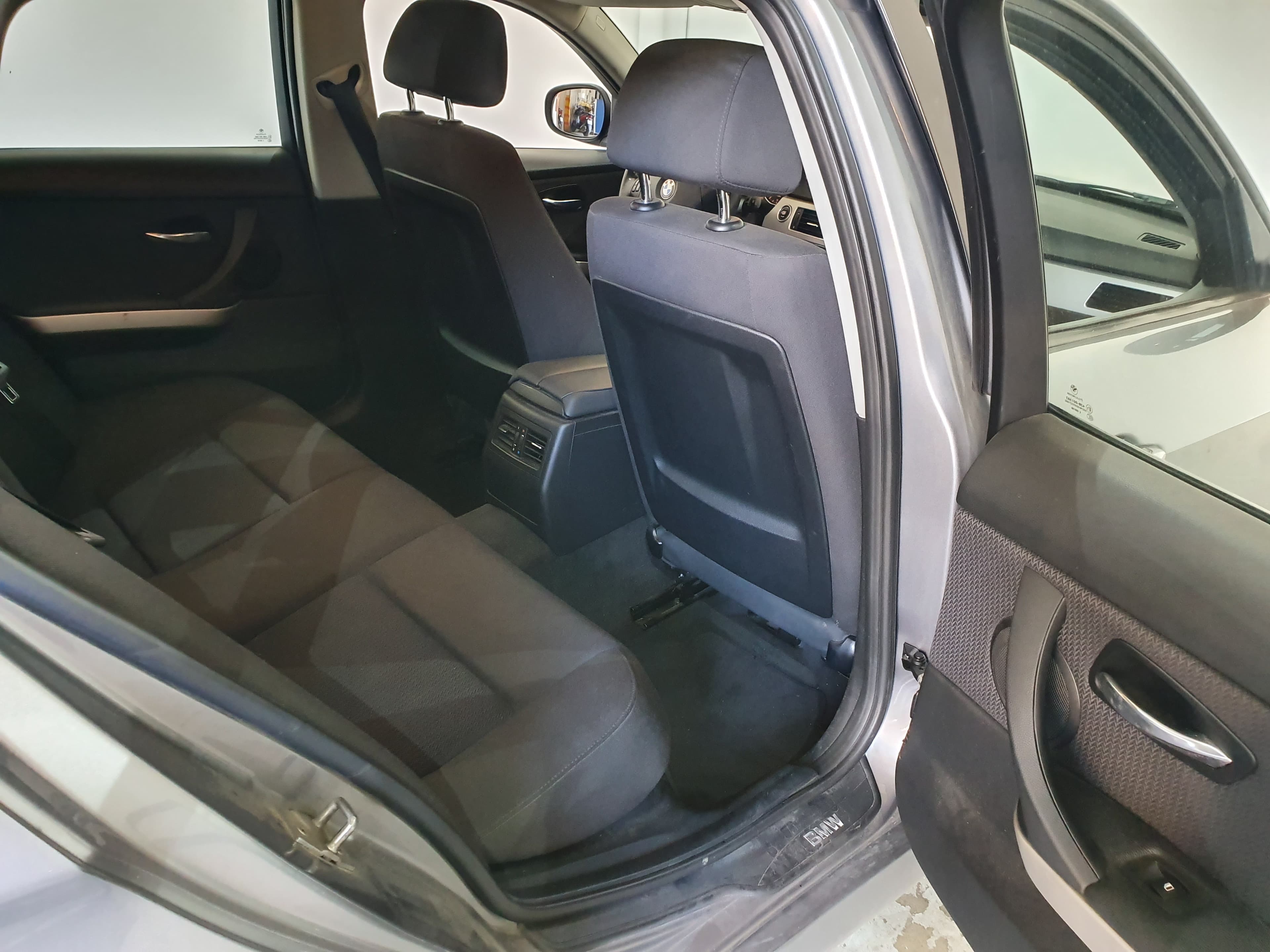 BMW 316D · Ano 2010 — imagen 20