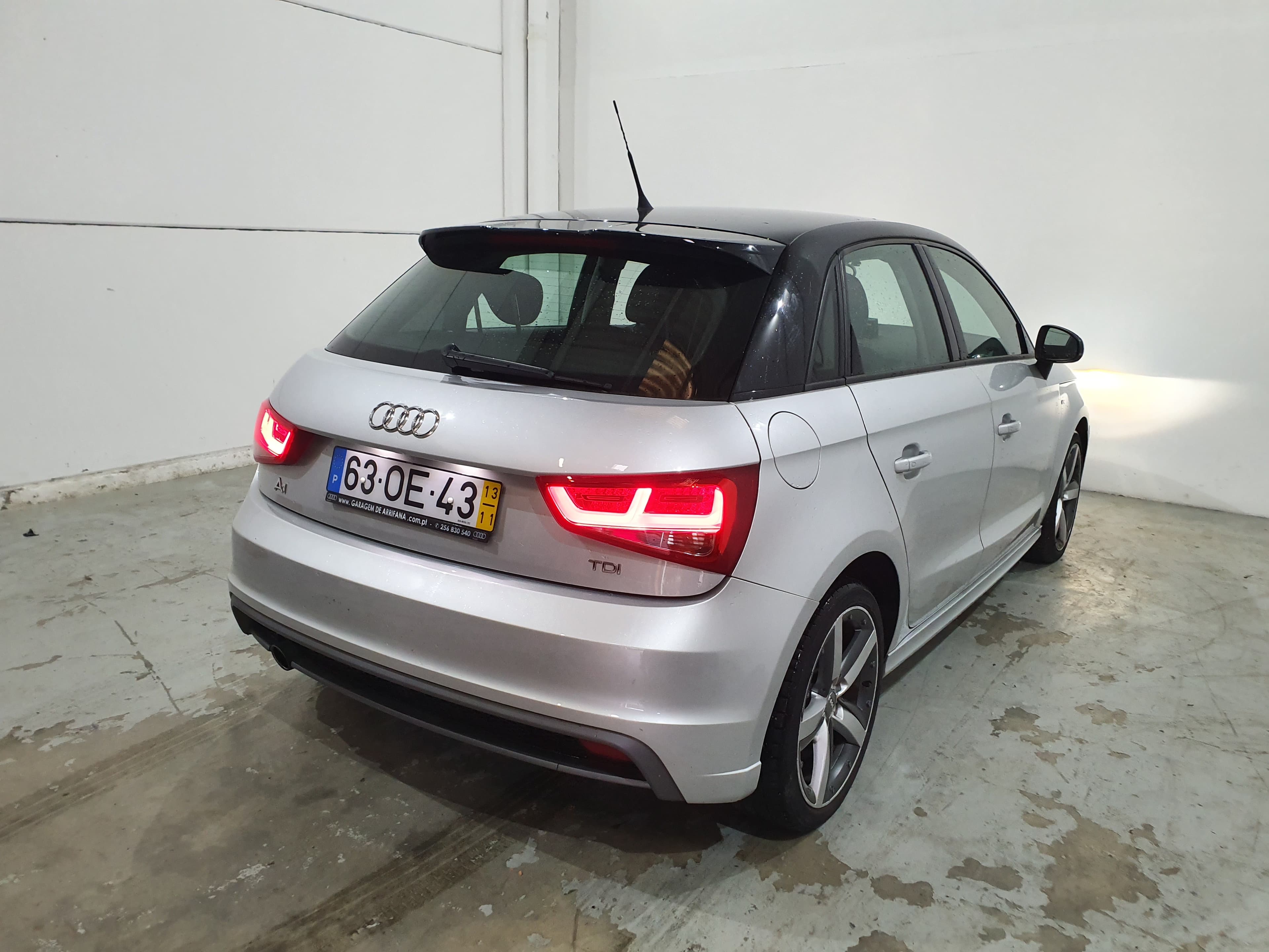 Audi A1 1.6 Tdi Sline · Ano 2013 — imagen 6
