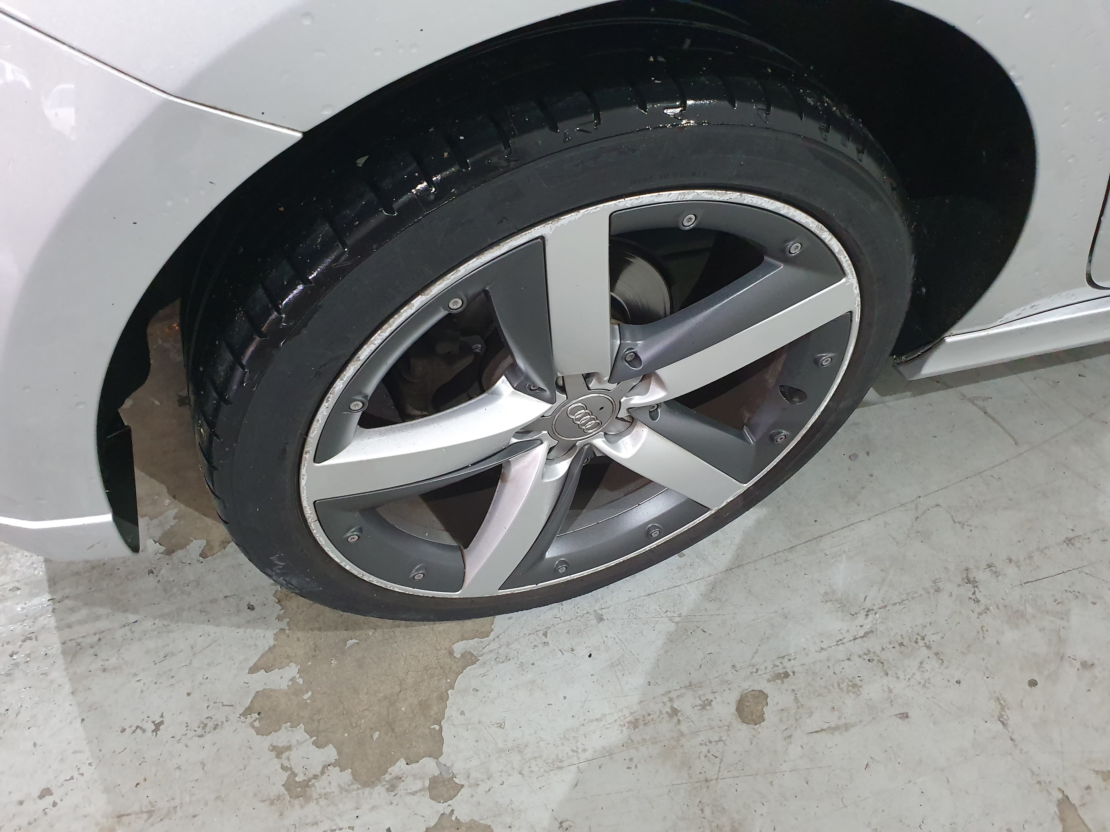 Audi A1 1.6 Tdi Sline · Ano 2013 — imagen 9