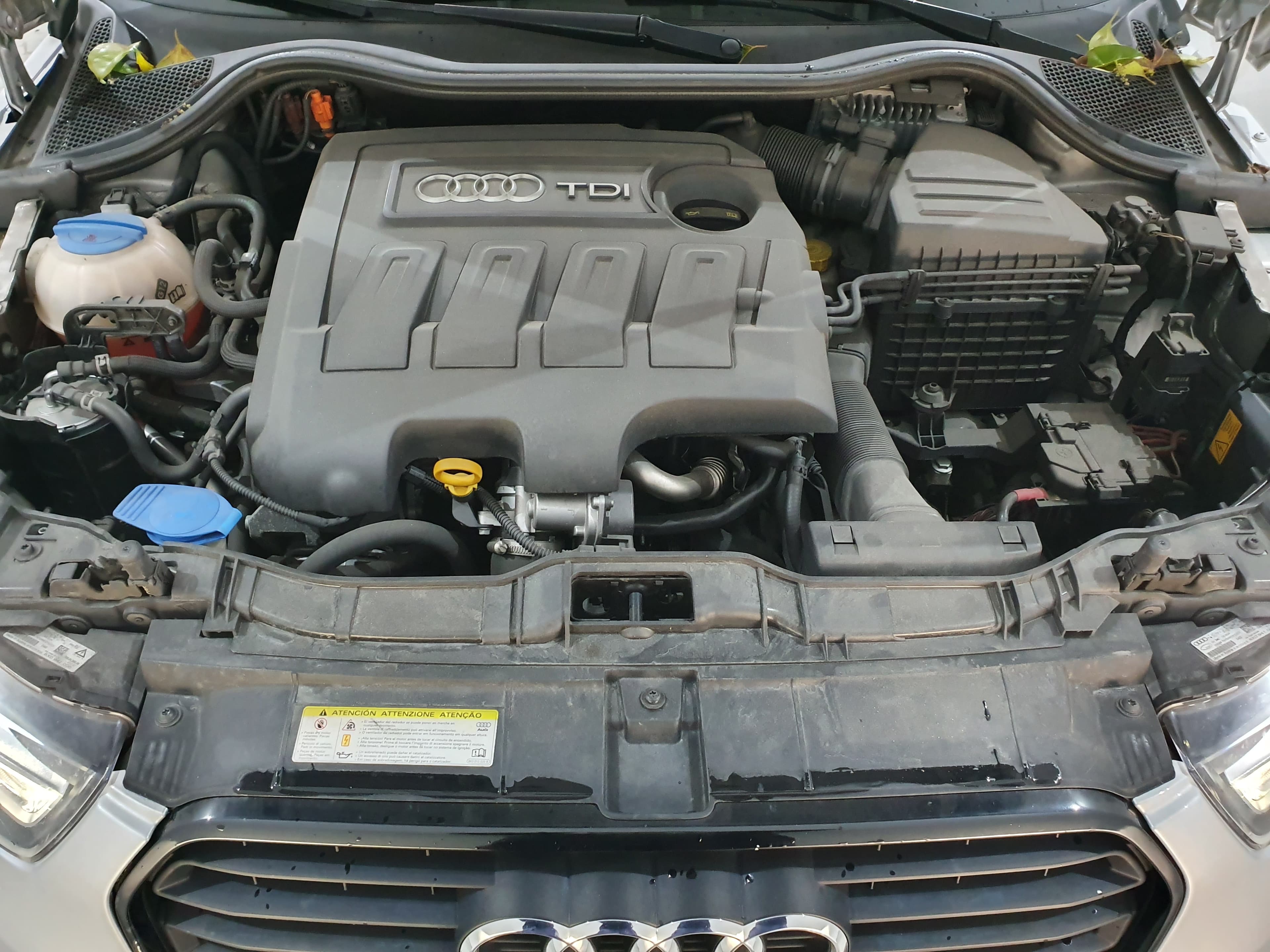 Audi A1 1.6 Tdi Sline · Ano 2013 — imagen 13