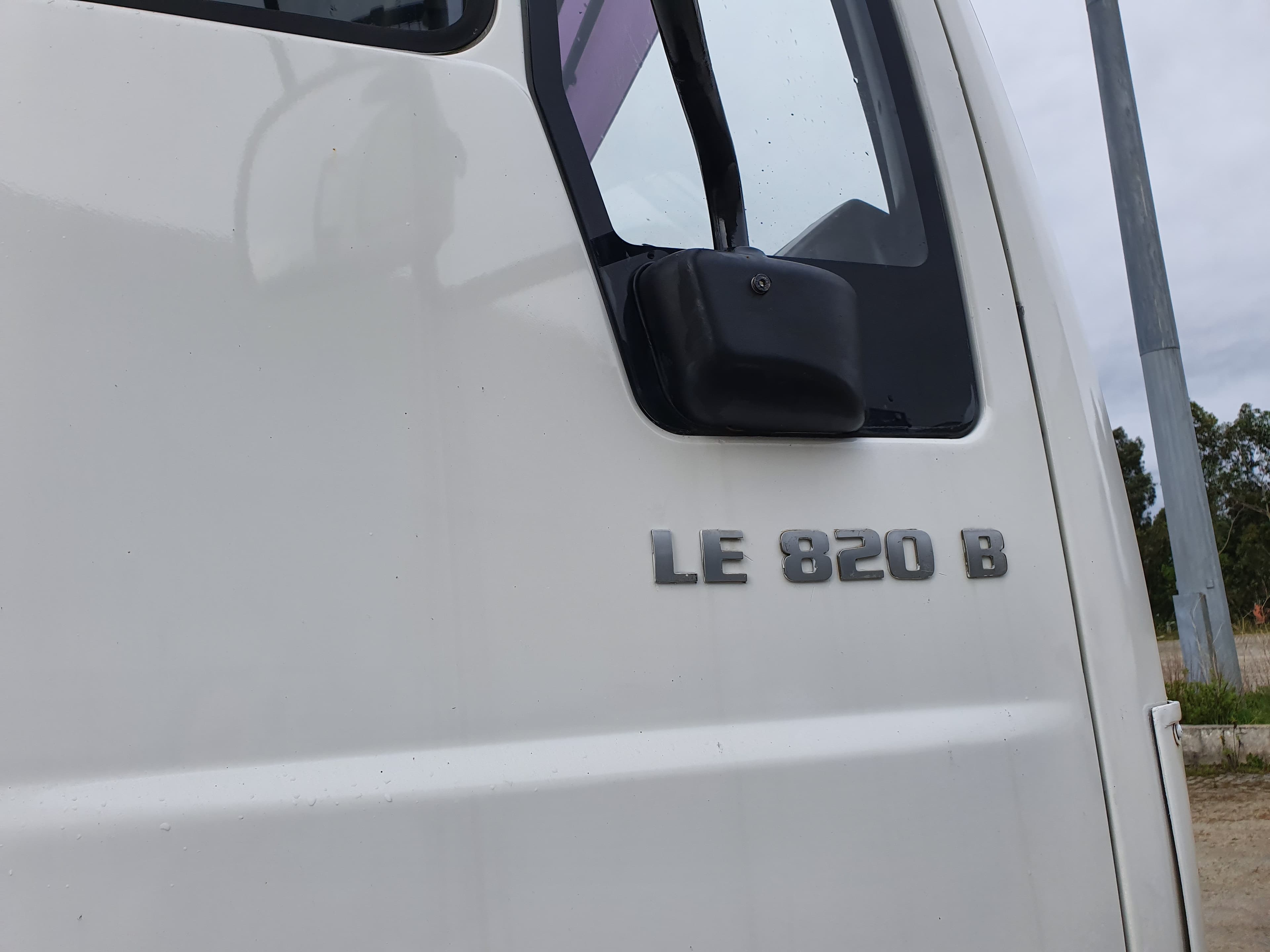 MAN LE 820B · Ano 2002 — imagen 11