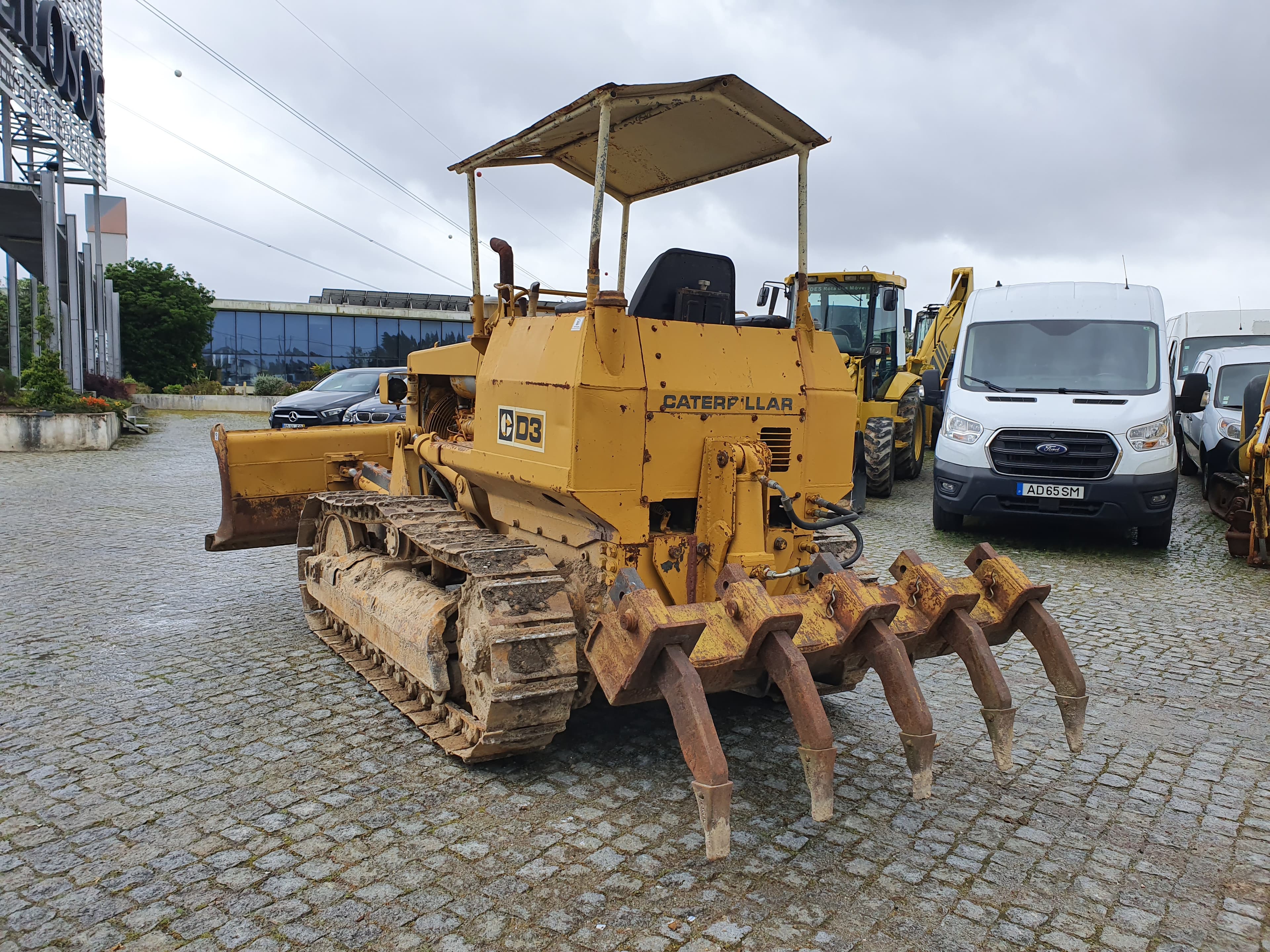 Buldozer Caterpillar D3 — imagem 10