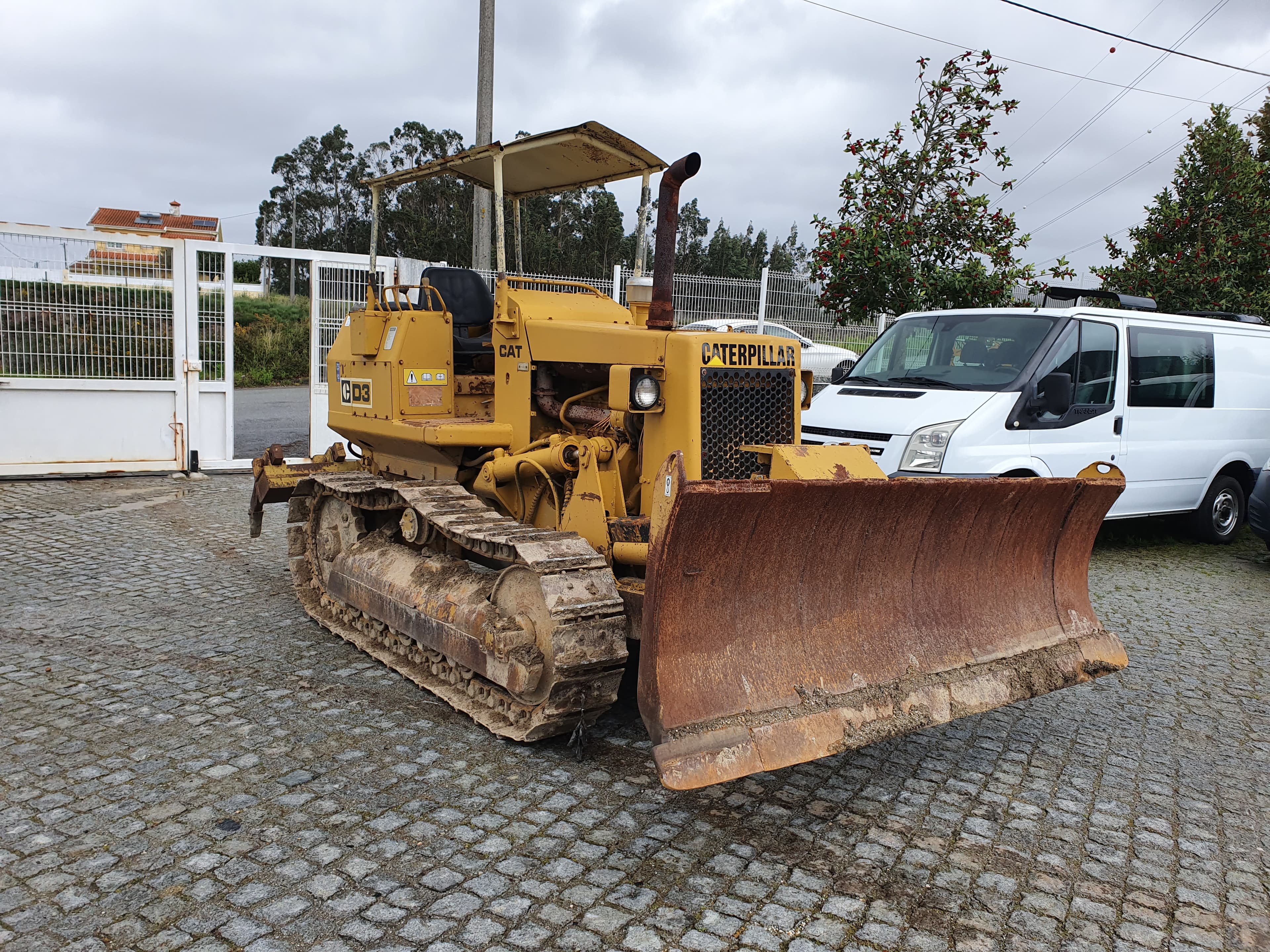 Buldozer Caterpillar D3 — imagem 3