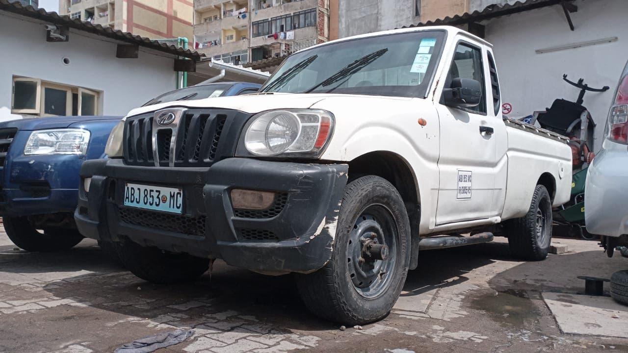 Mahindra Scorpio · Ano 2012 — imagem 8