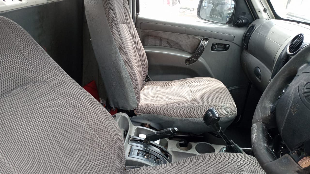 Mahindra Scorpio · Ano 2012 — imagem 5