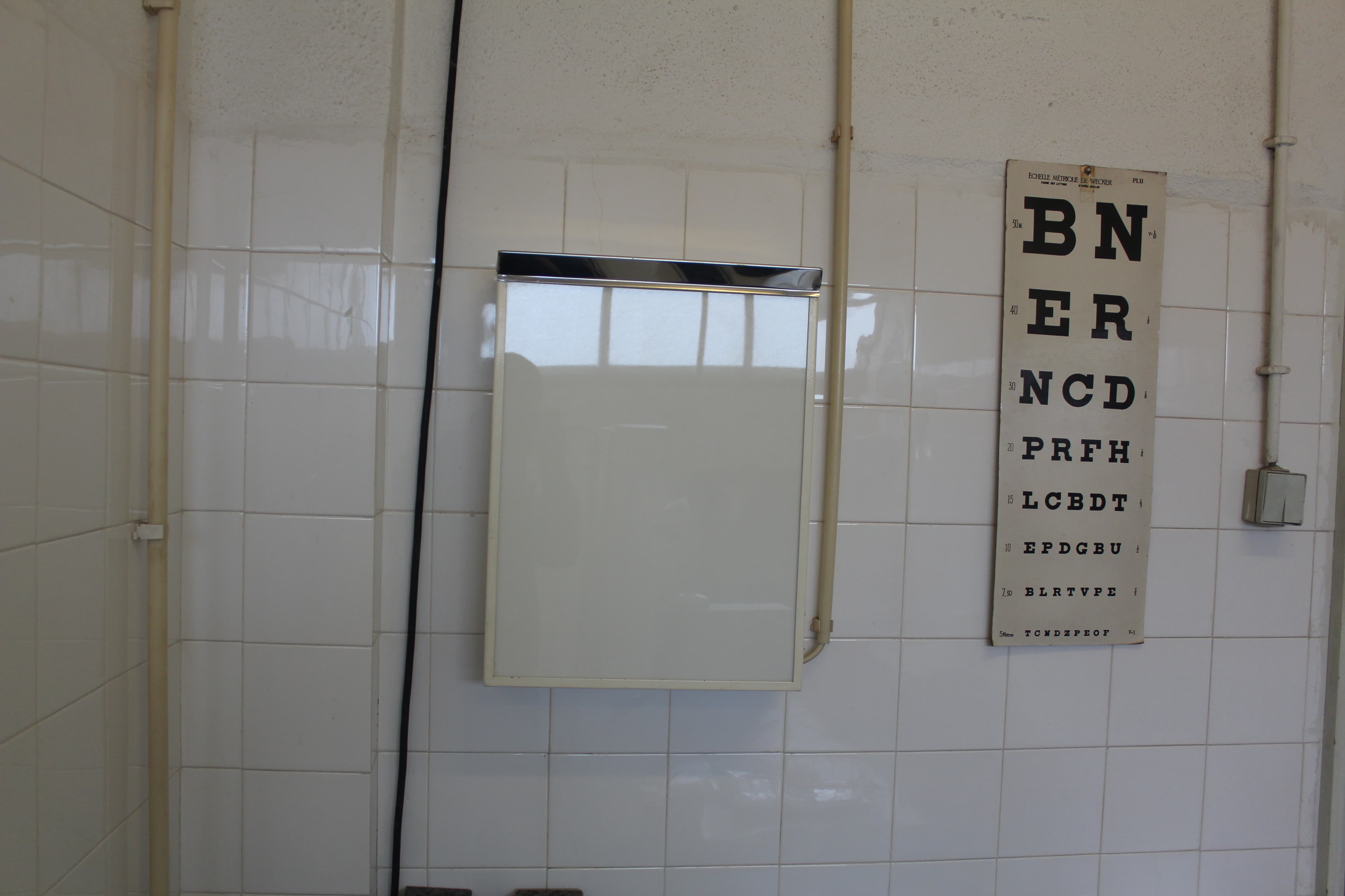 Equipamento de Escritório · Gabinete Médico · Balneário · Diversos — image 48