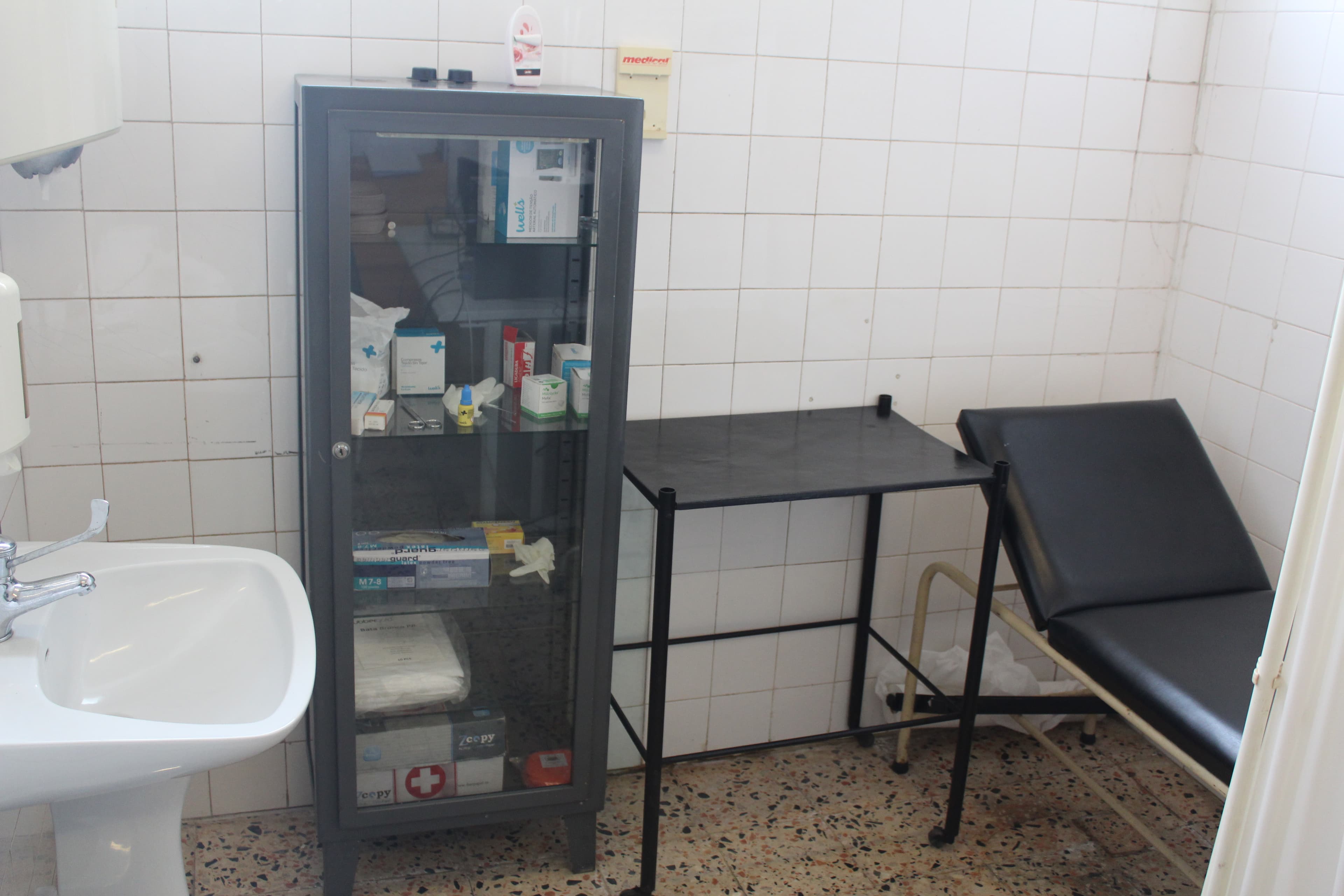 Equipamento de Escritório · Gabinete Médico · Balneário · Diversos — image 51