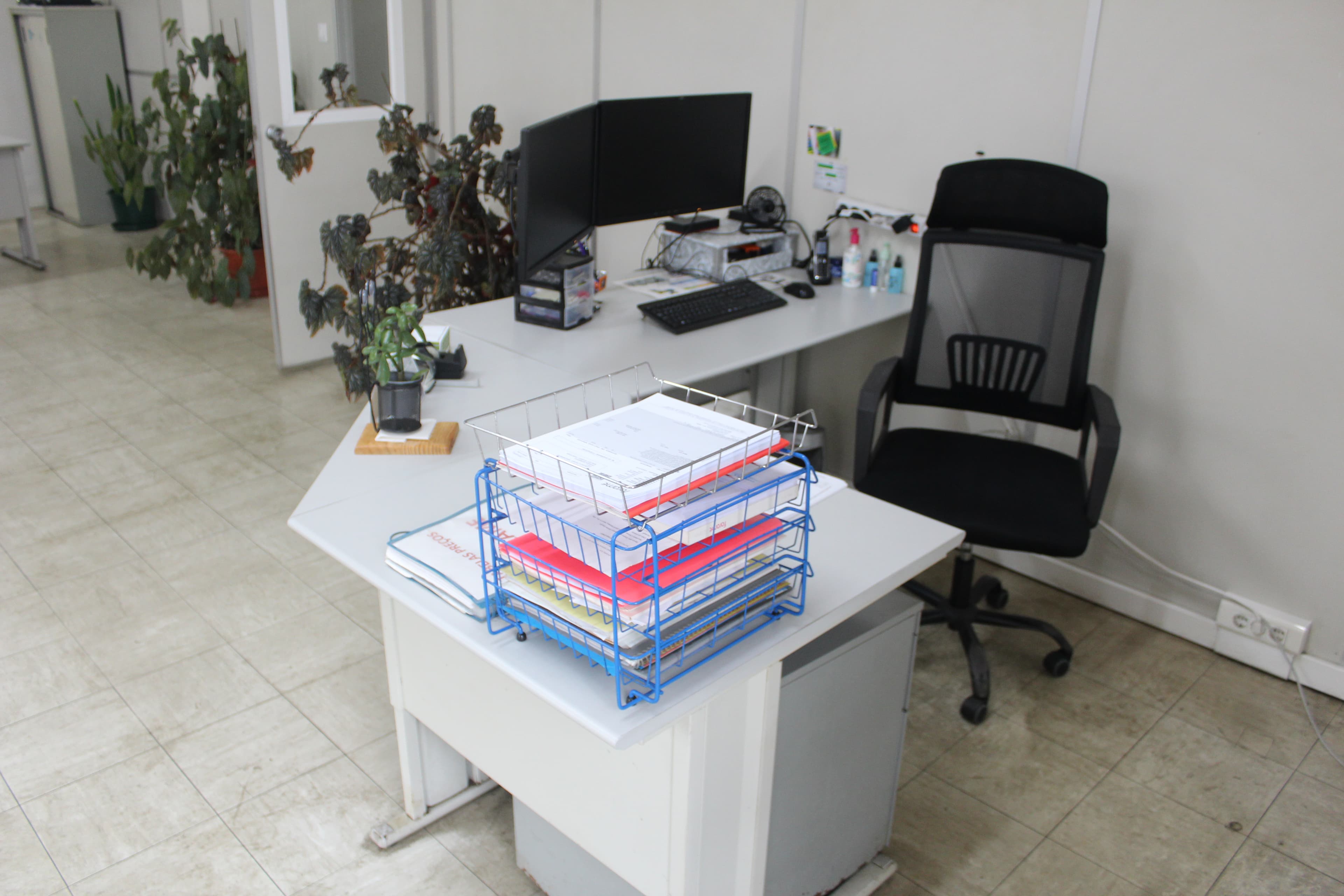 Equipamento de Escritório · Gabinete Médico · Balneário · Diversos — image 38