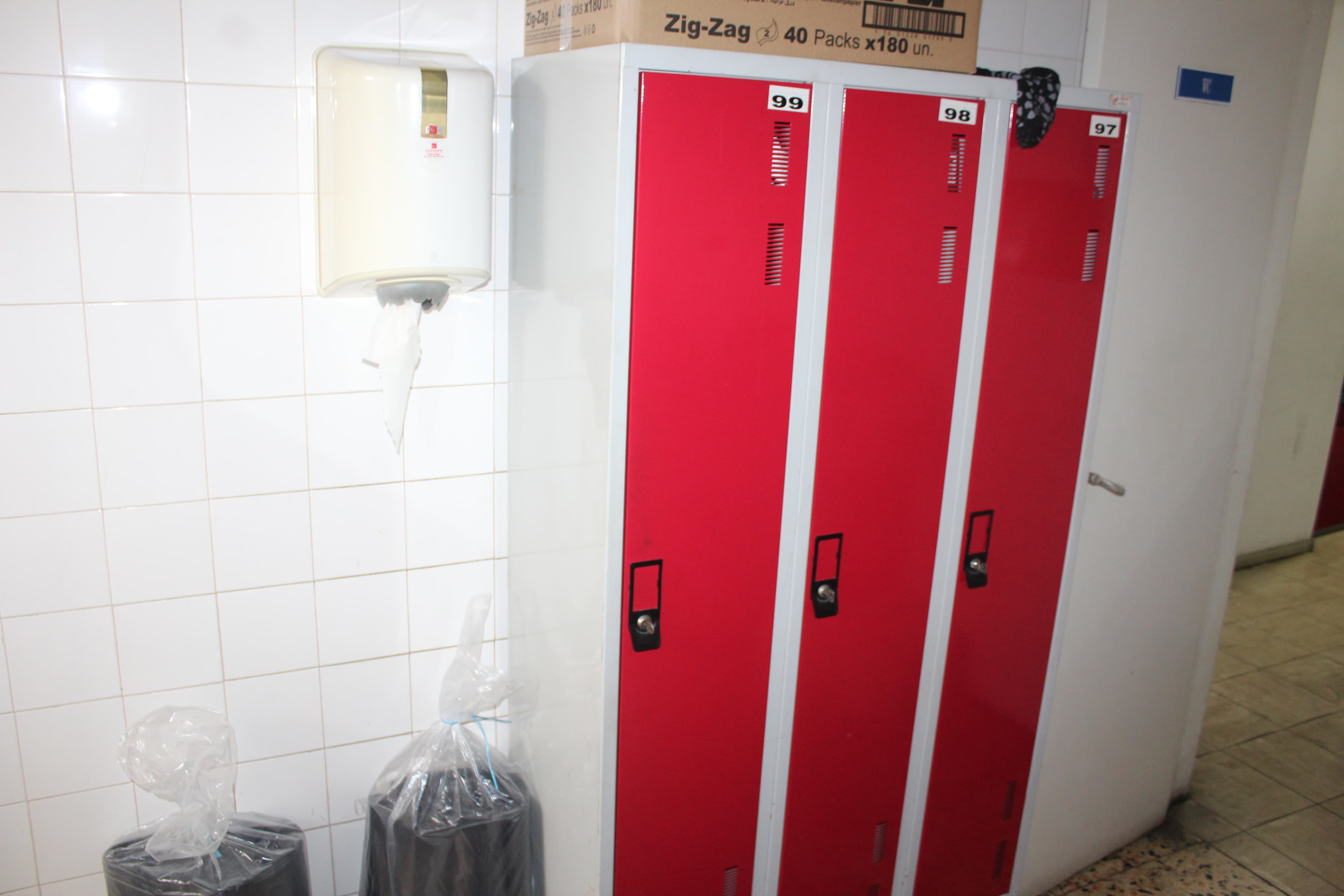 Equipamento de Escritório · Gabinete Médico · Balneário · Diversos — image 43