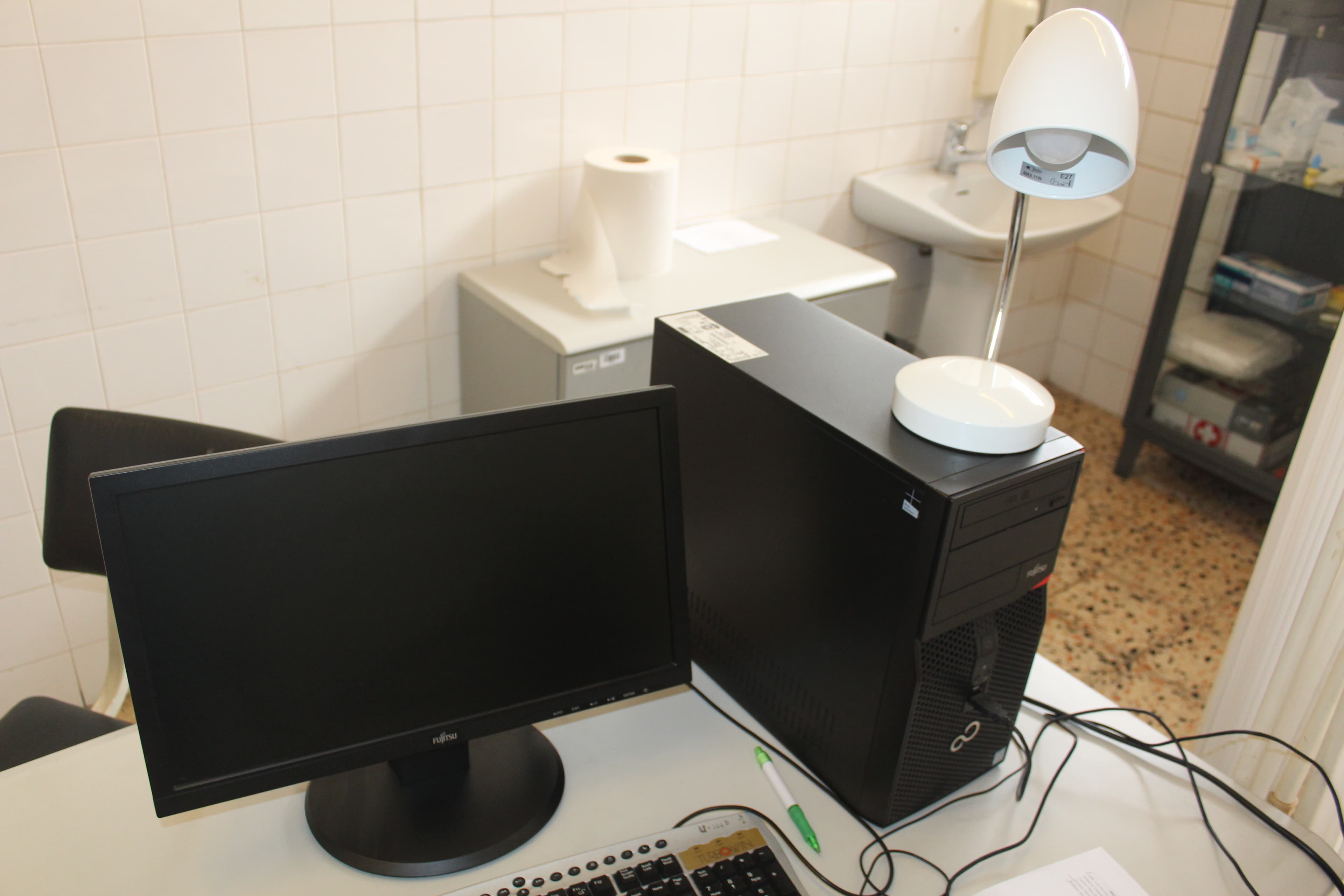 Equipamento de Escritório · Gabinete Médico · Balneário · Diversos — image 49