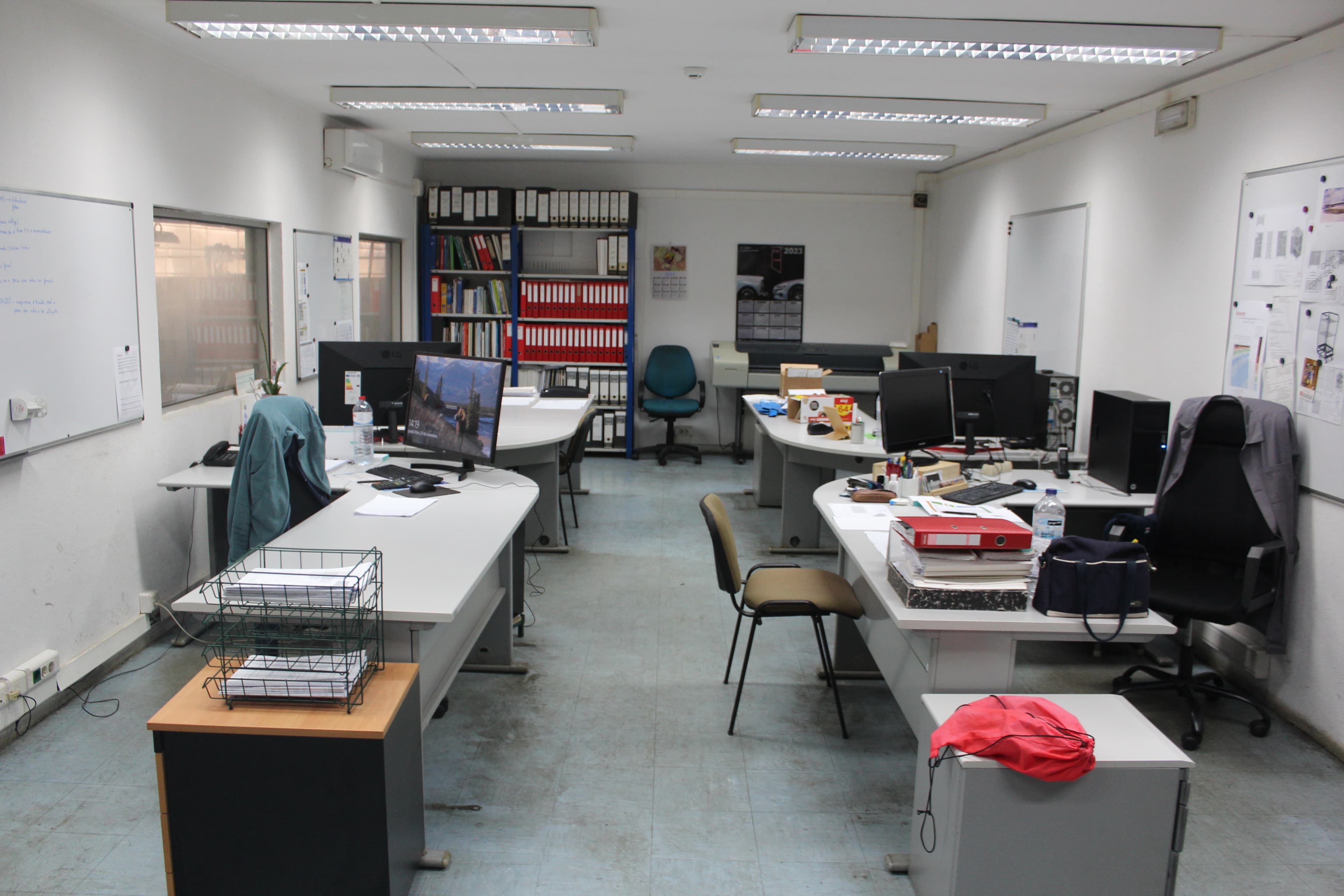 Equipamento de Escritório · Material Informático · Balneário · Diversos — imagen 22