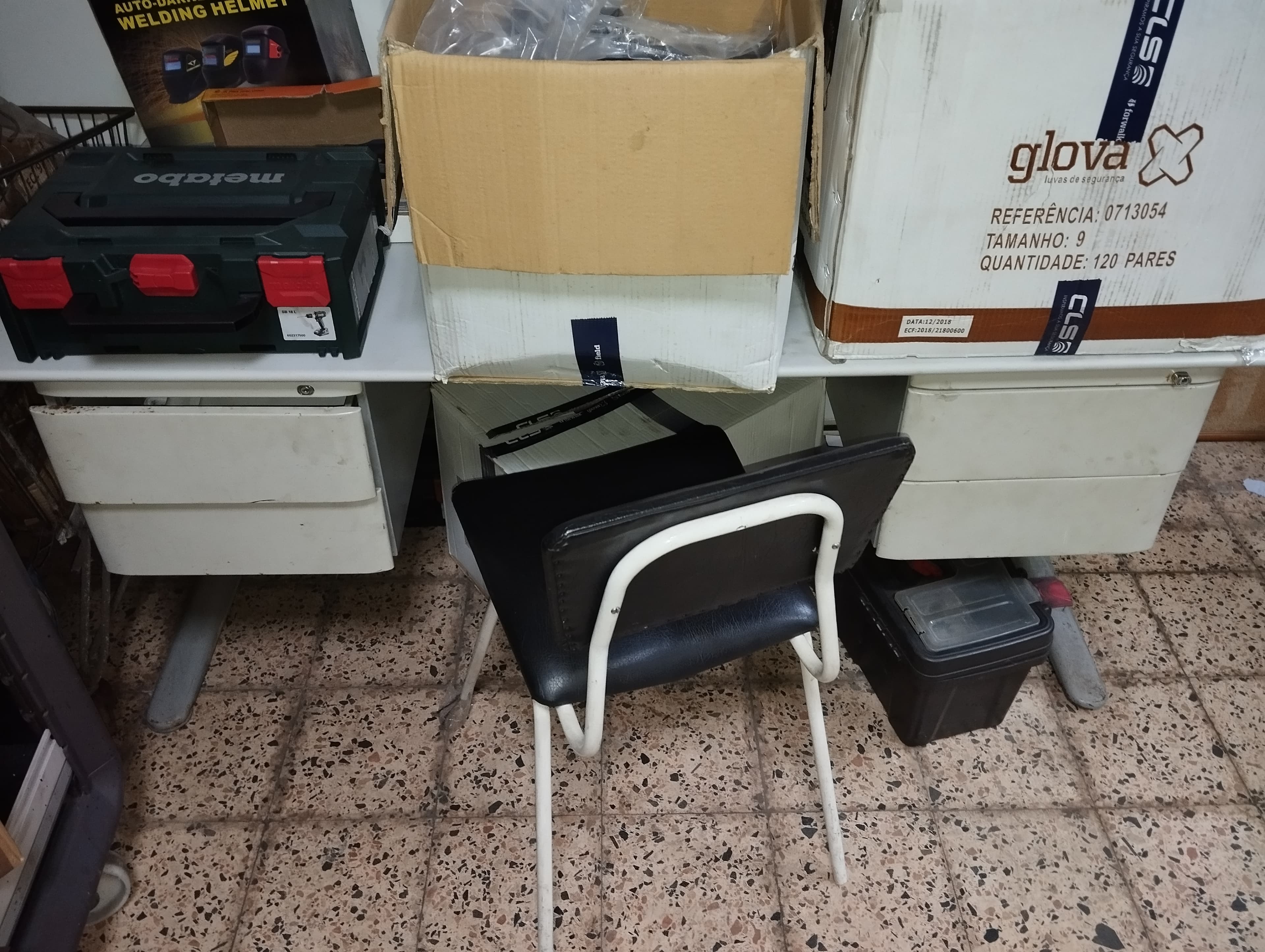 Acessórios de Cobre · Equipamento de Escritório · Diversos — imagem 29
