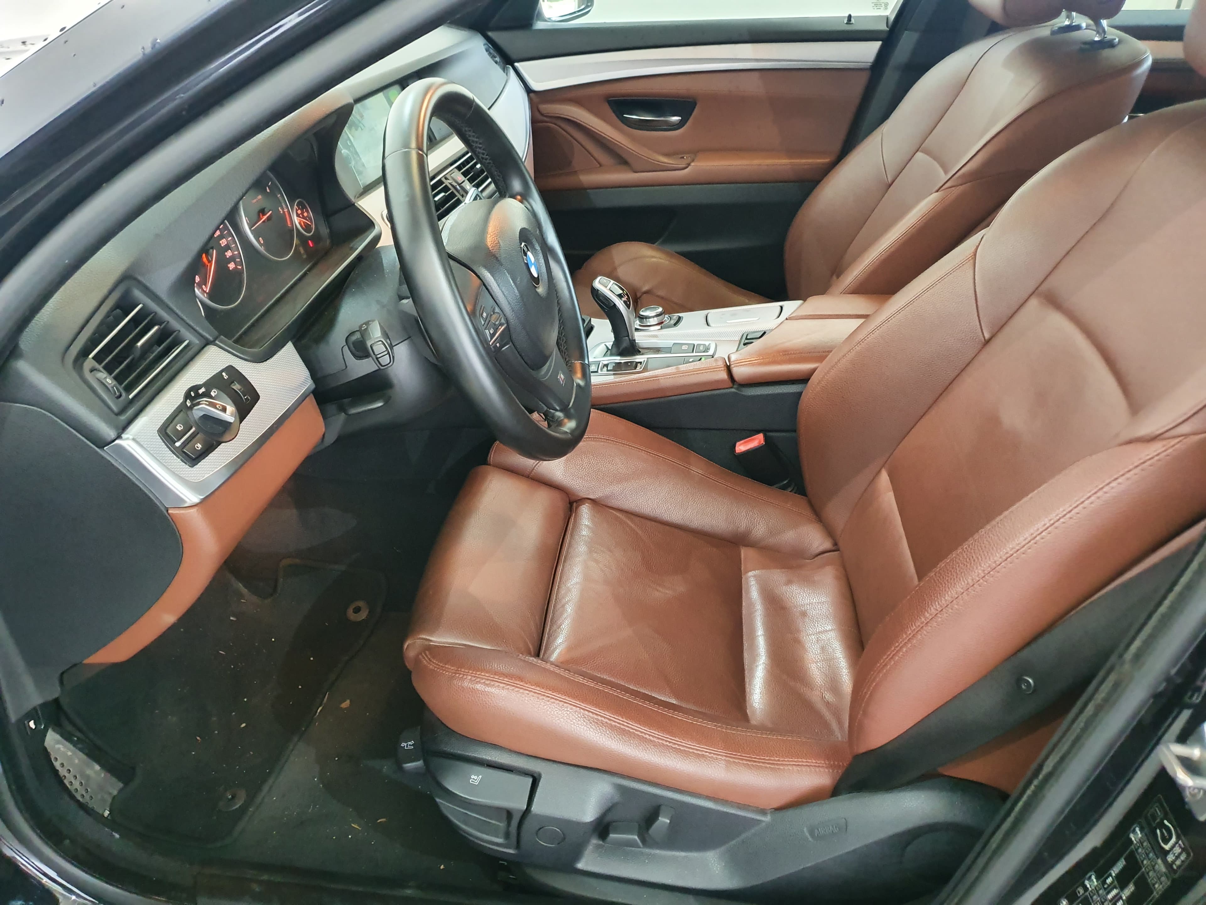 BMW 535D · Ano 2010 — imagem 40