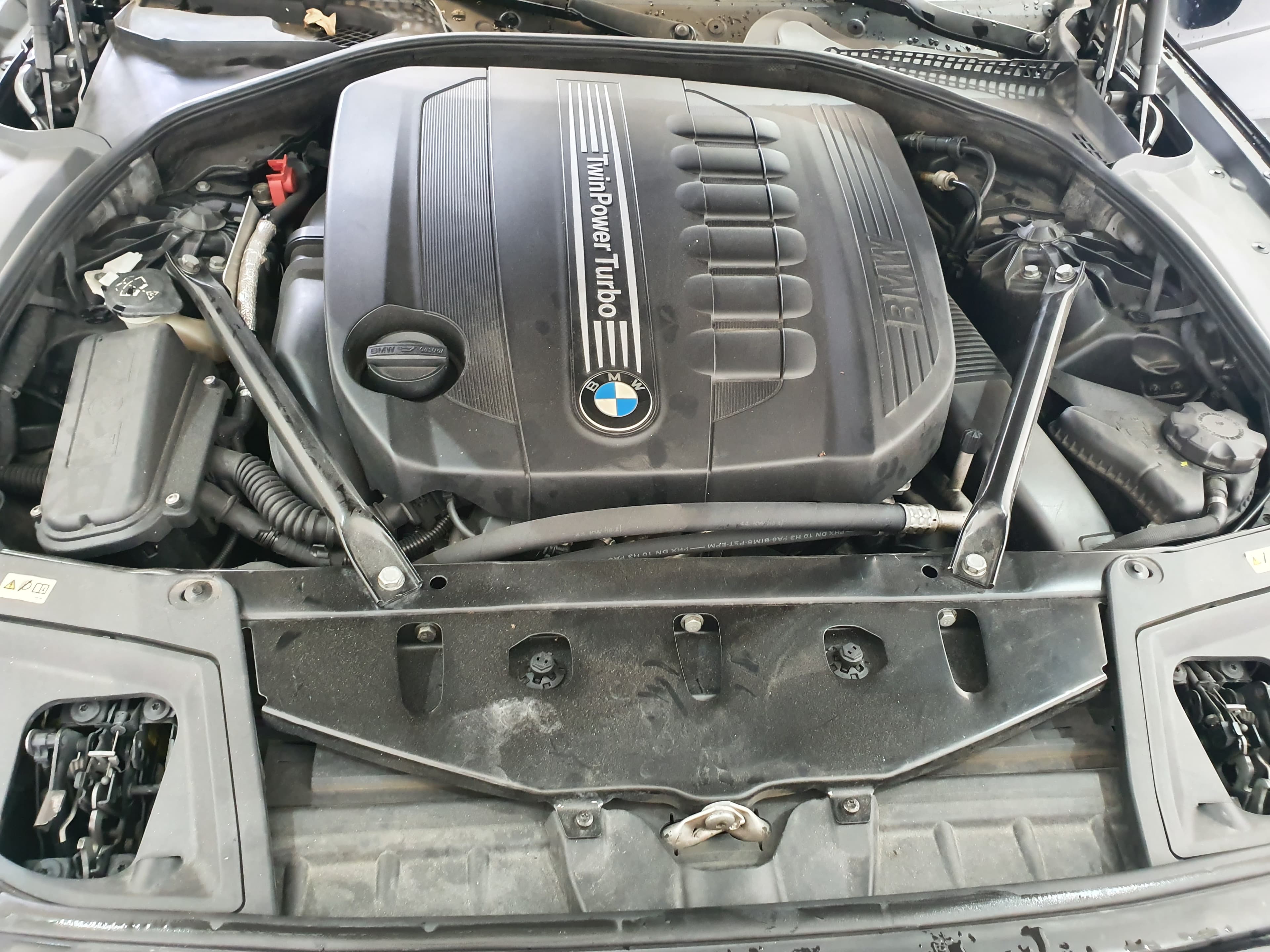 BMW 535D · Ano 2010 — imagem 14