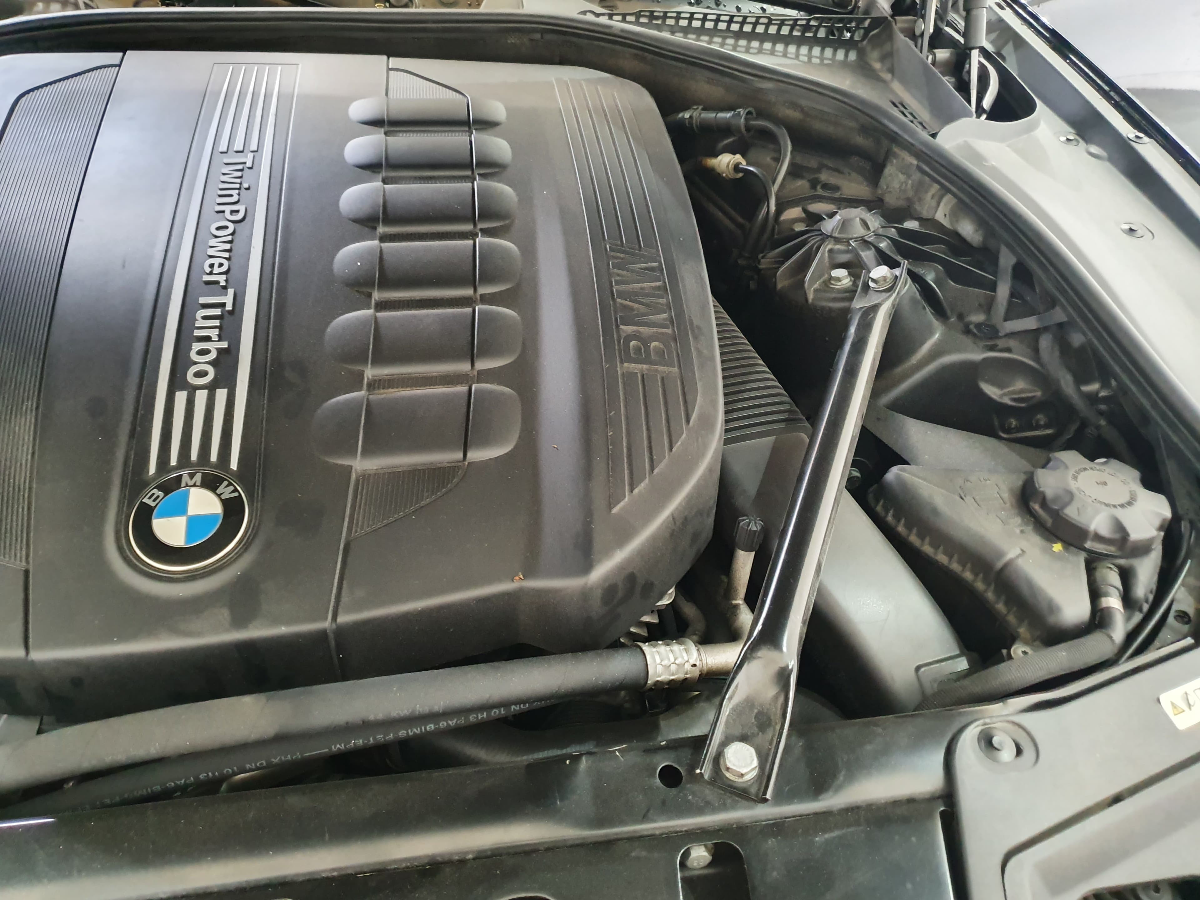 BMW 535D · Ano 2010 — imagem 13
