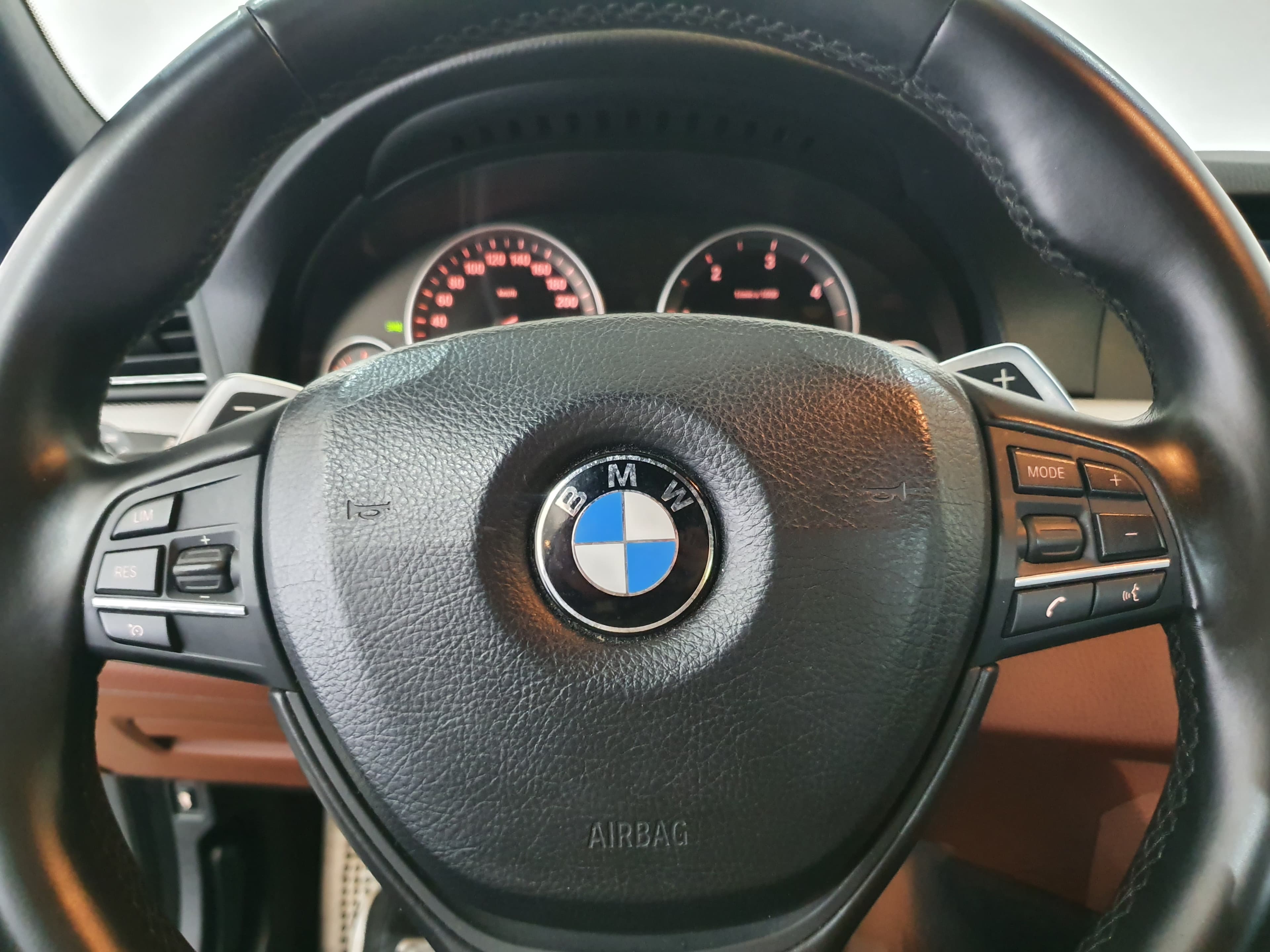 BMW 535D · Ano 2010 — imagem 34
