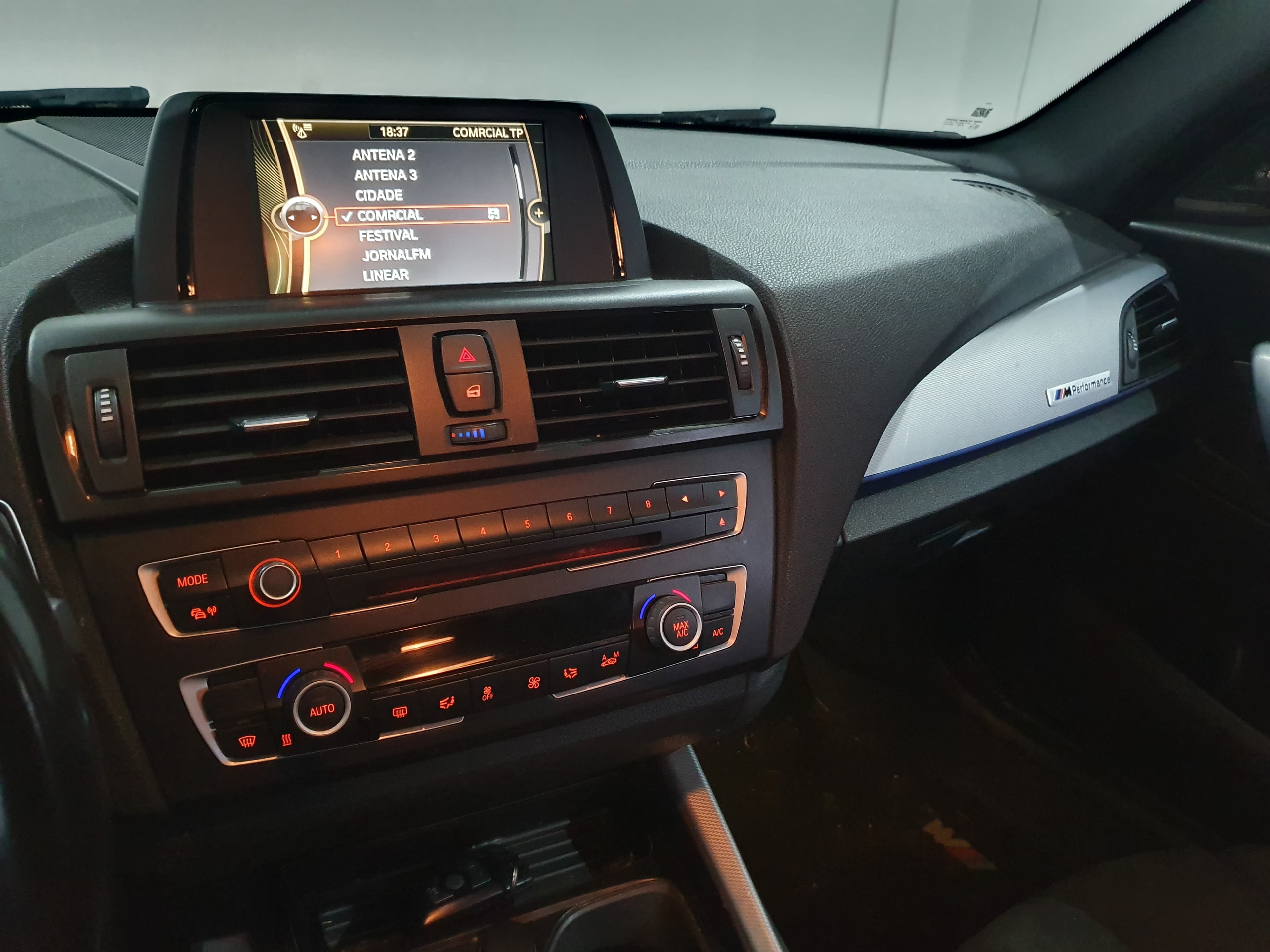 BMW 125 D Pack M · Ano 2012 — imagen 32