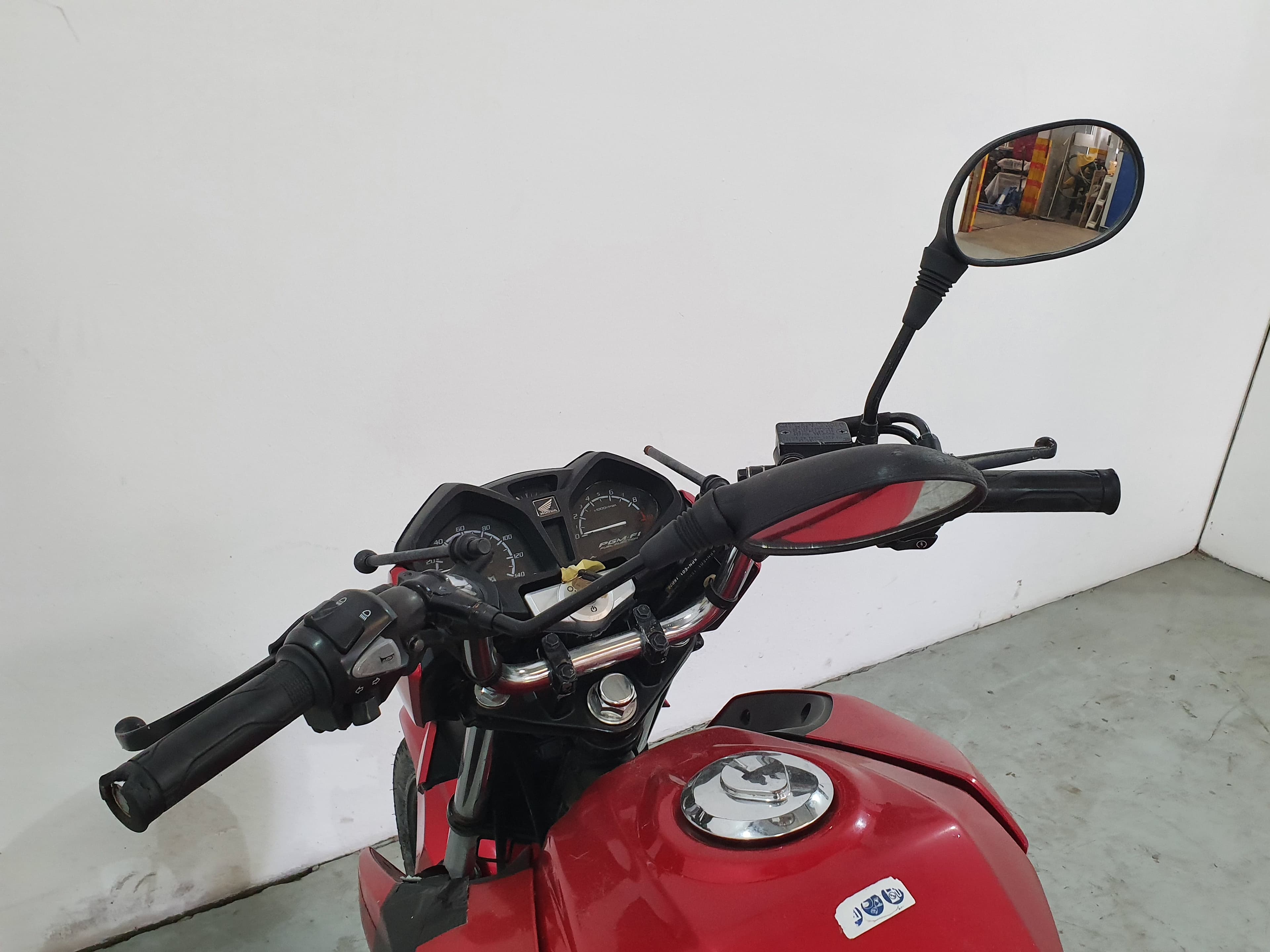 Honda 125 CBF · Ano 2016 — imagen 9