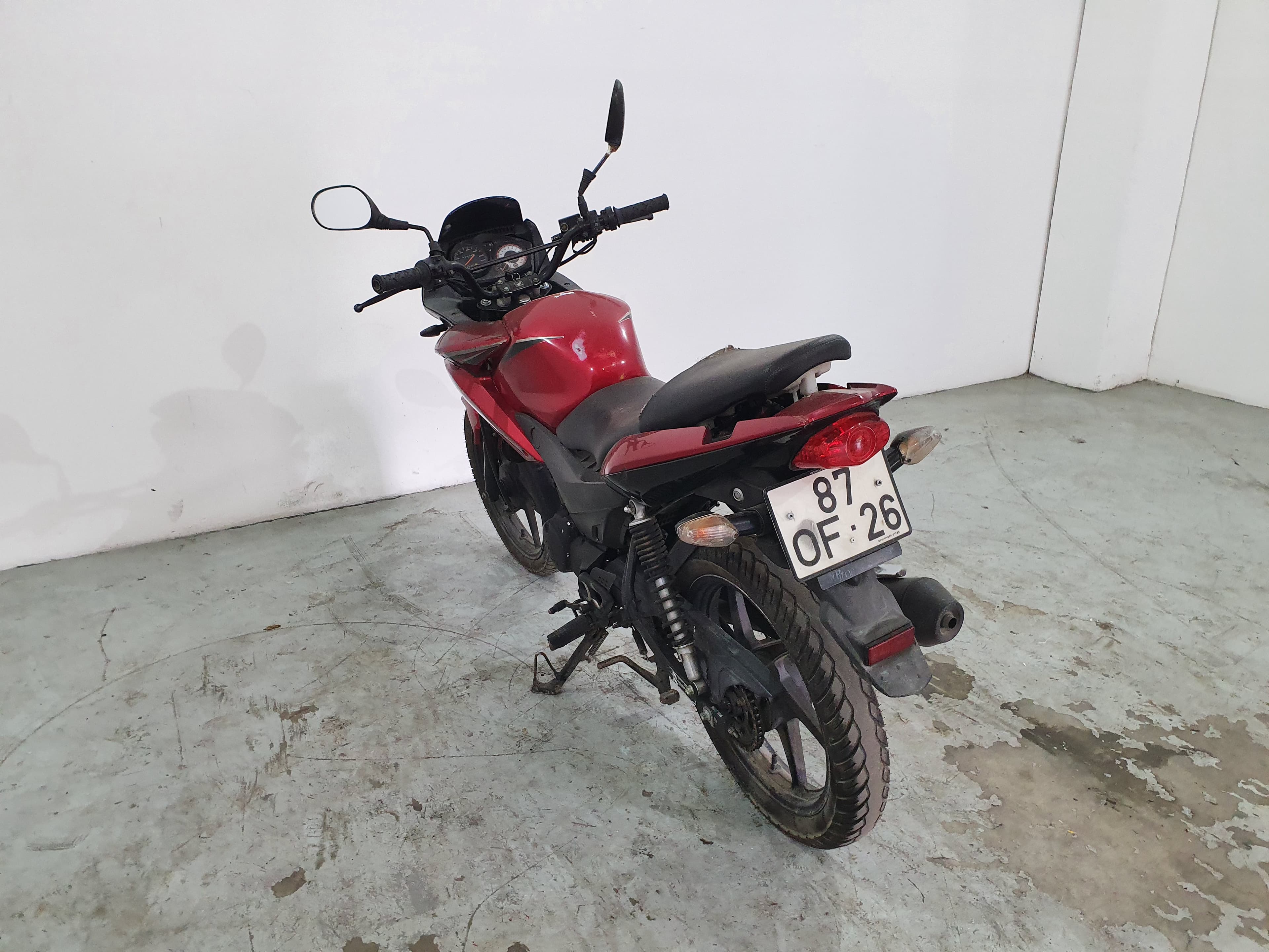 Honda 125 CBF · Ano 2013 — imagen 3