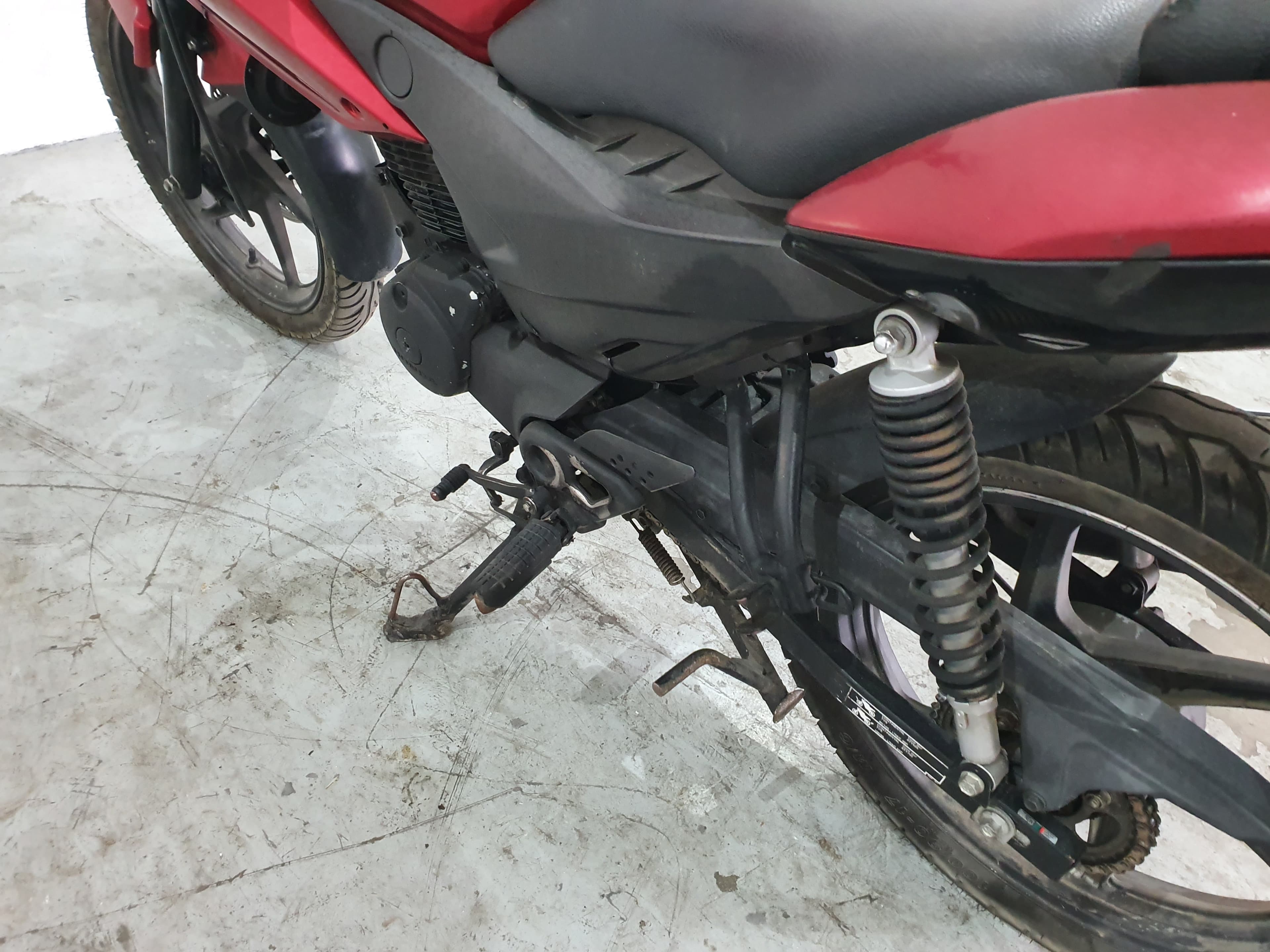 Honda 125 CBF · Ano 2013 — imagen 6