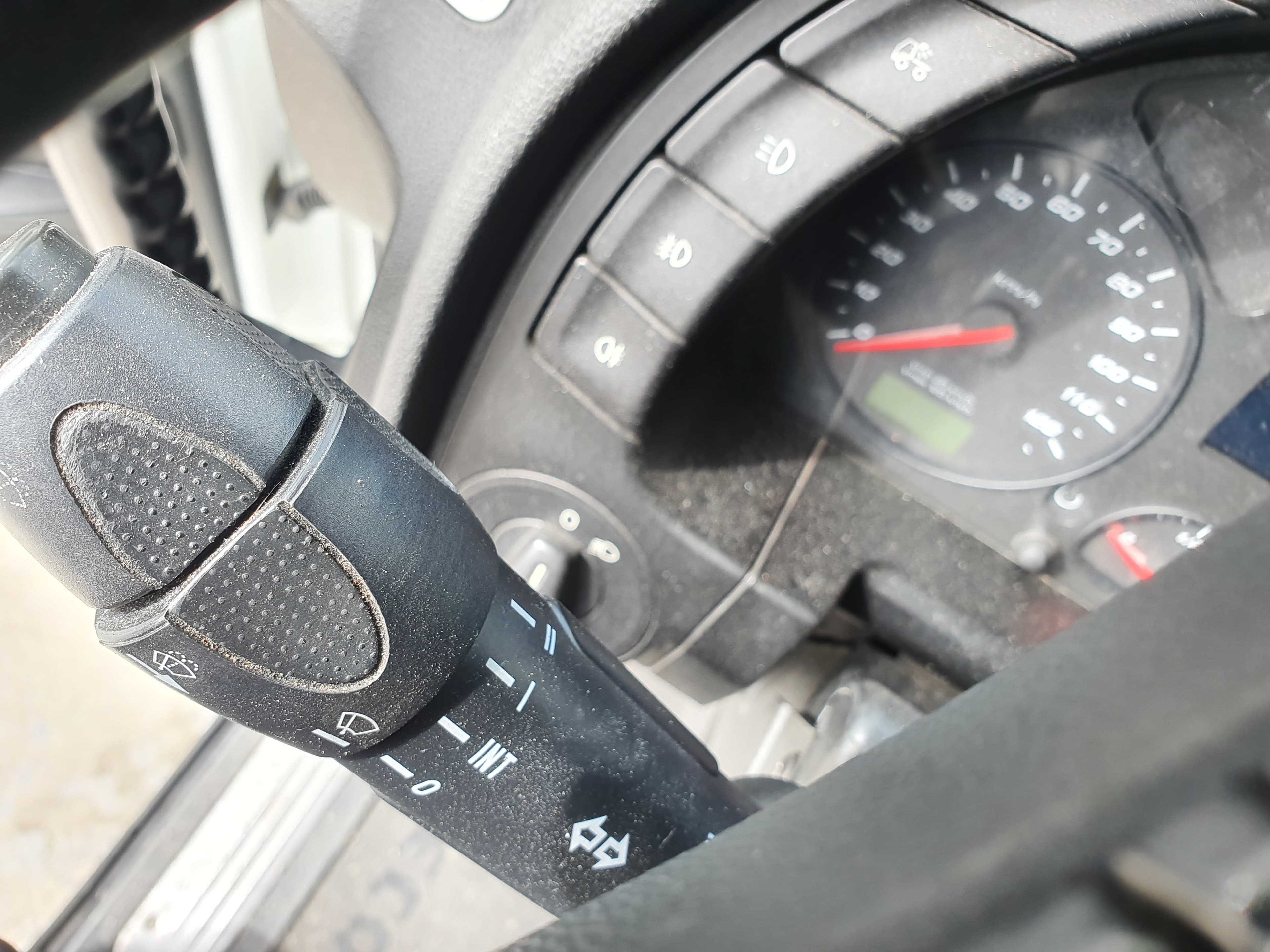 Iveco 460 · Ano 2014 — image 26
