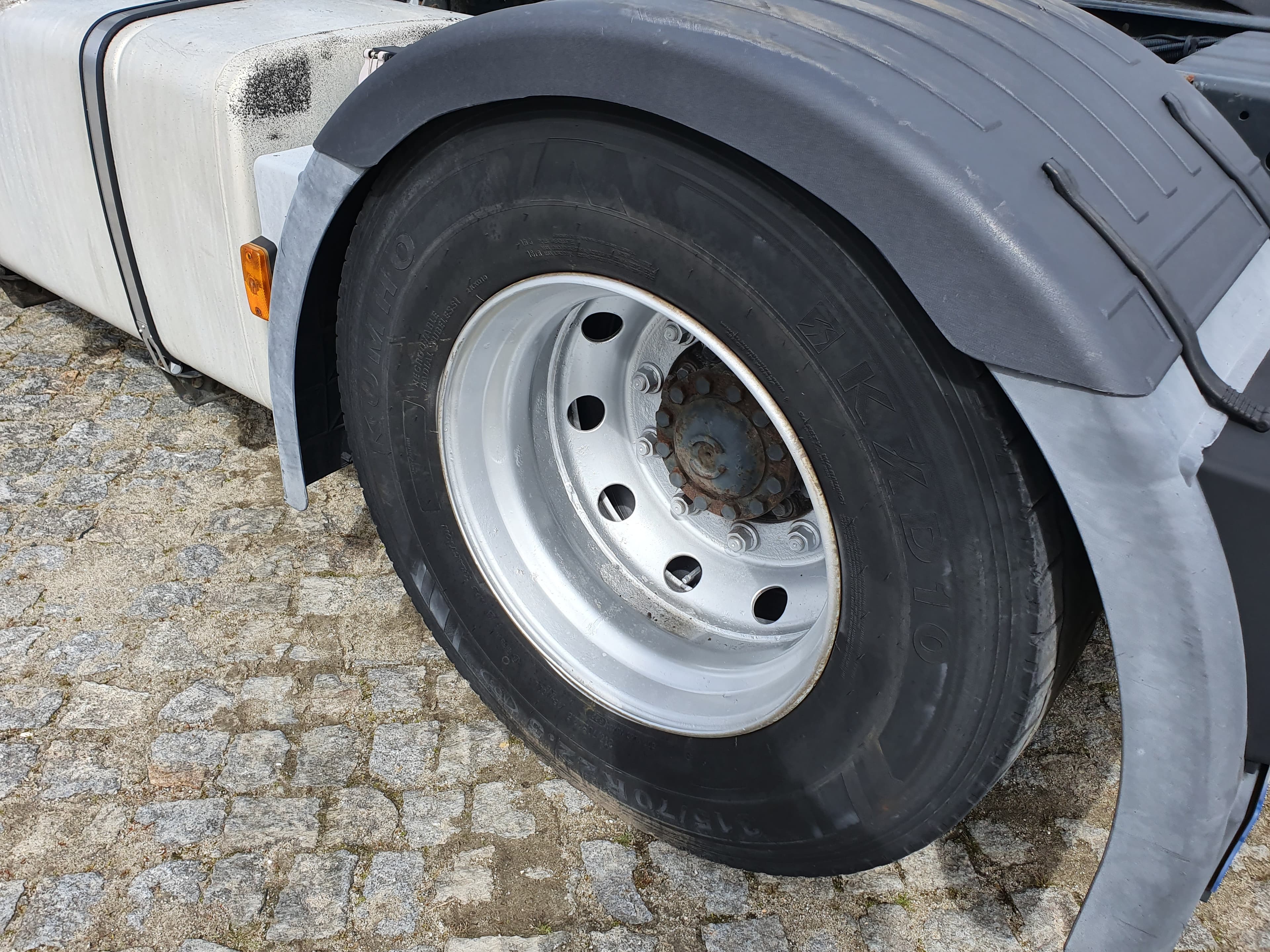 Iveco 460 · Ano 2014 — image 12
