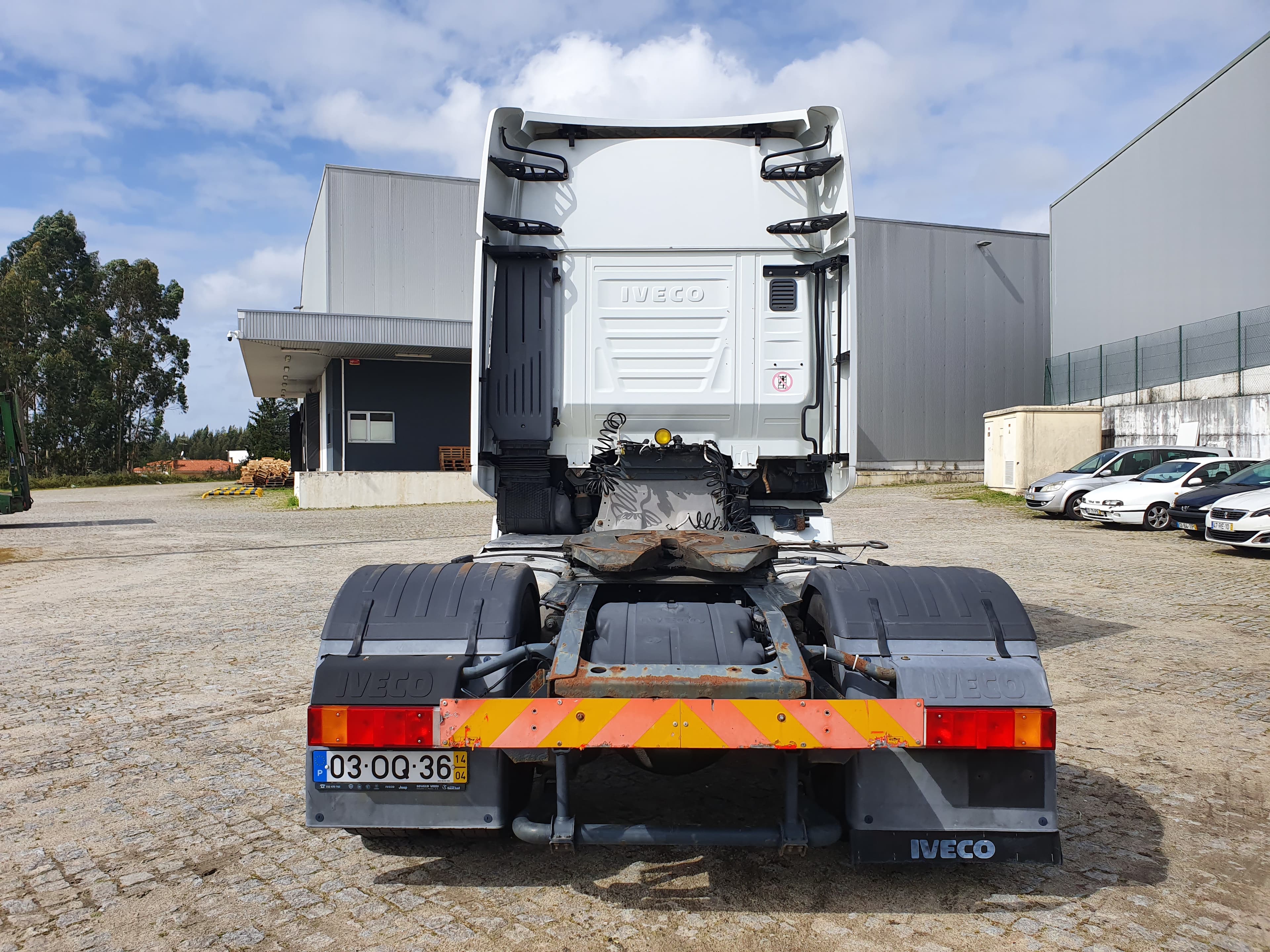 Iveco 460 · Ano 2014 — image 5