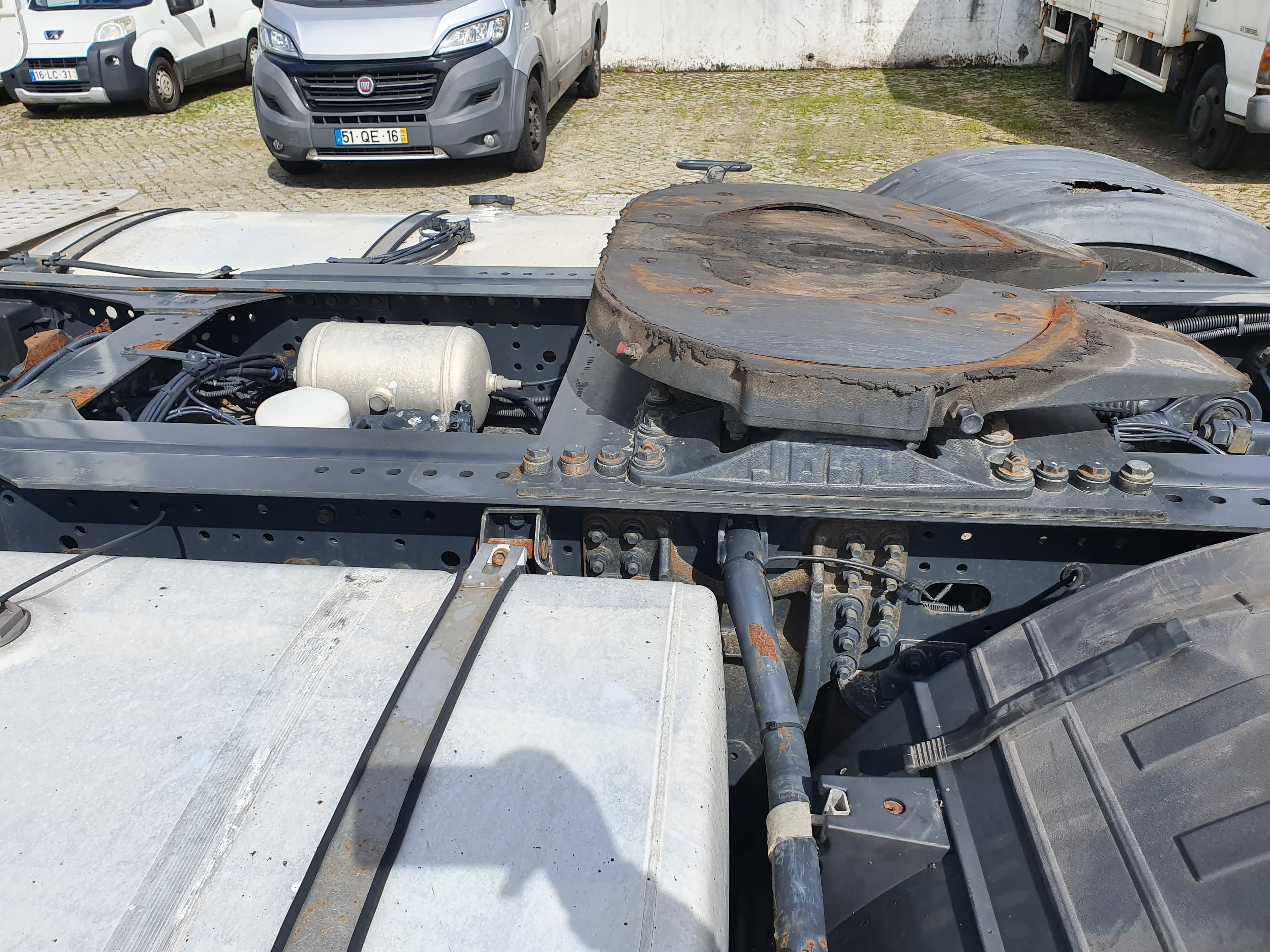 Iveco 460 · Ano 2015 — imagen 7
