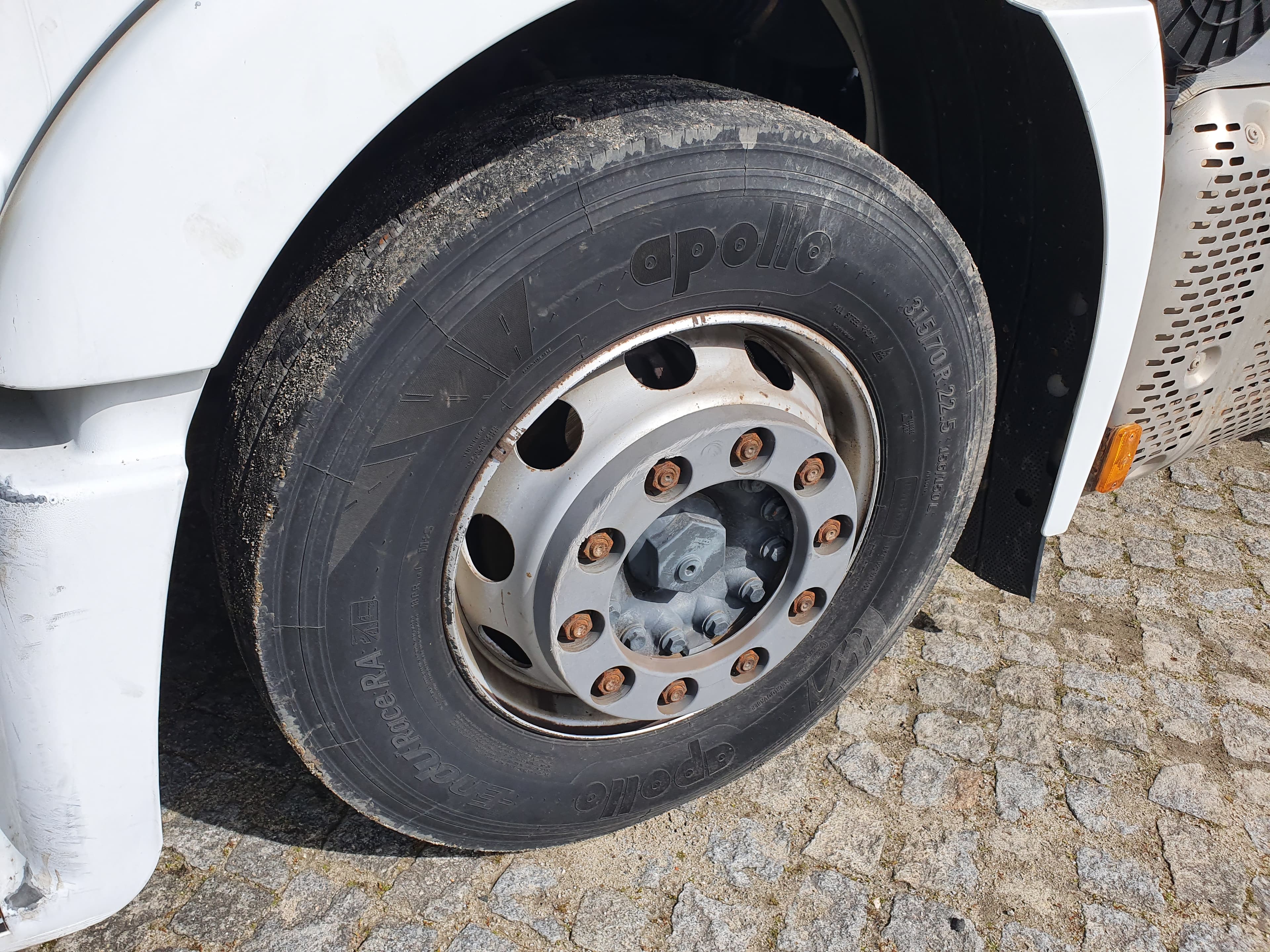 Iveco 460 · Ano 2015 — imagen 15