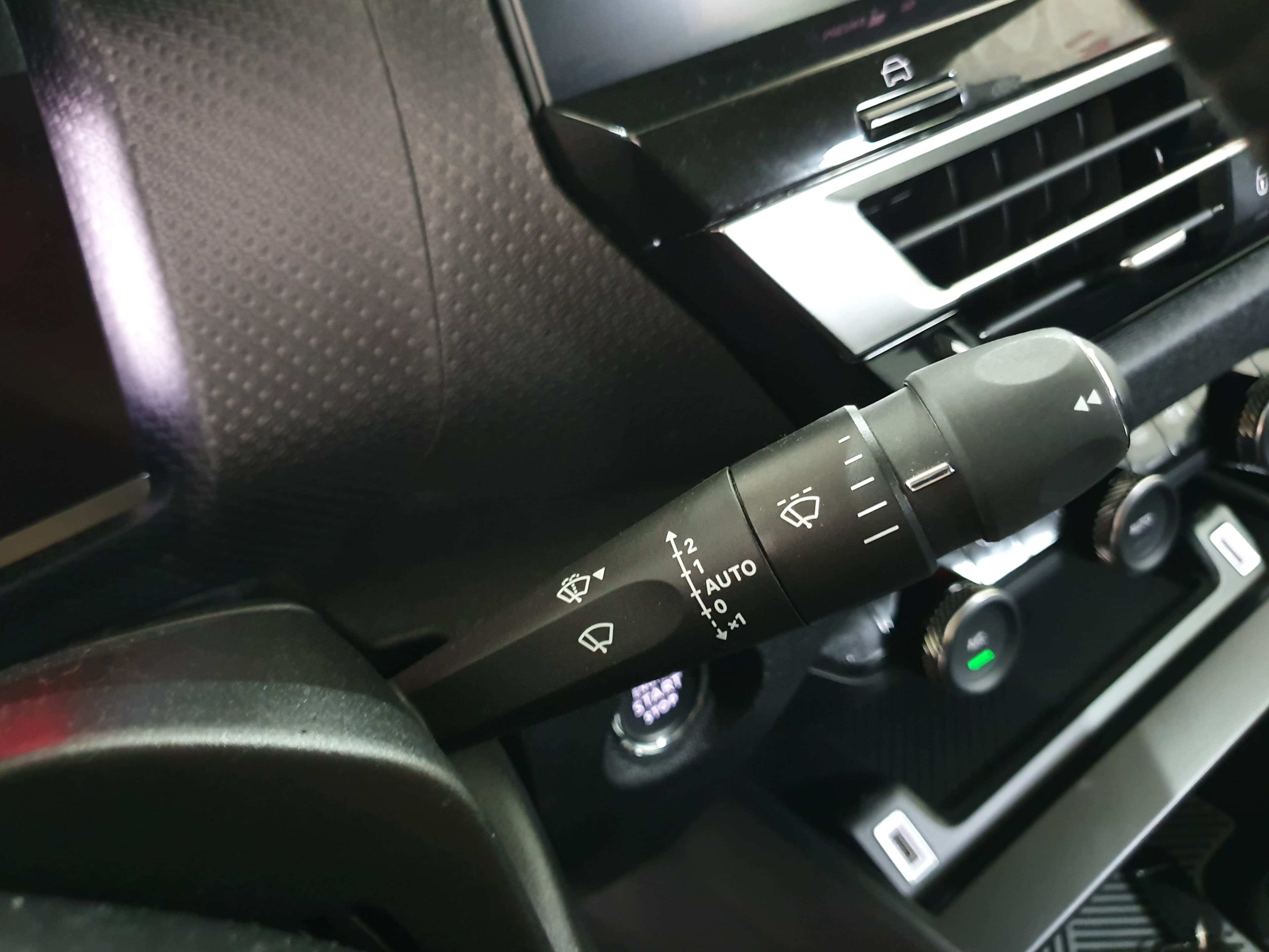 Citroën e-C4 · Ano 2022 — imagen 15
