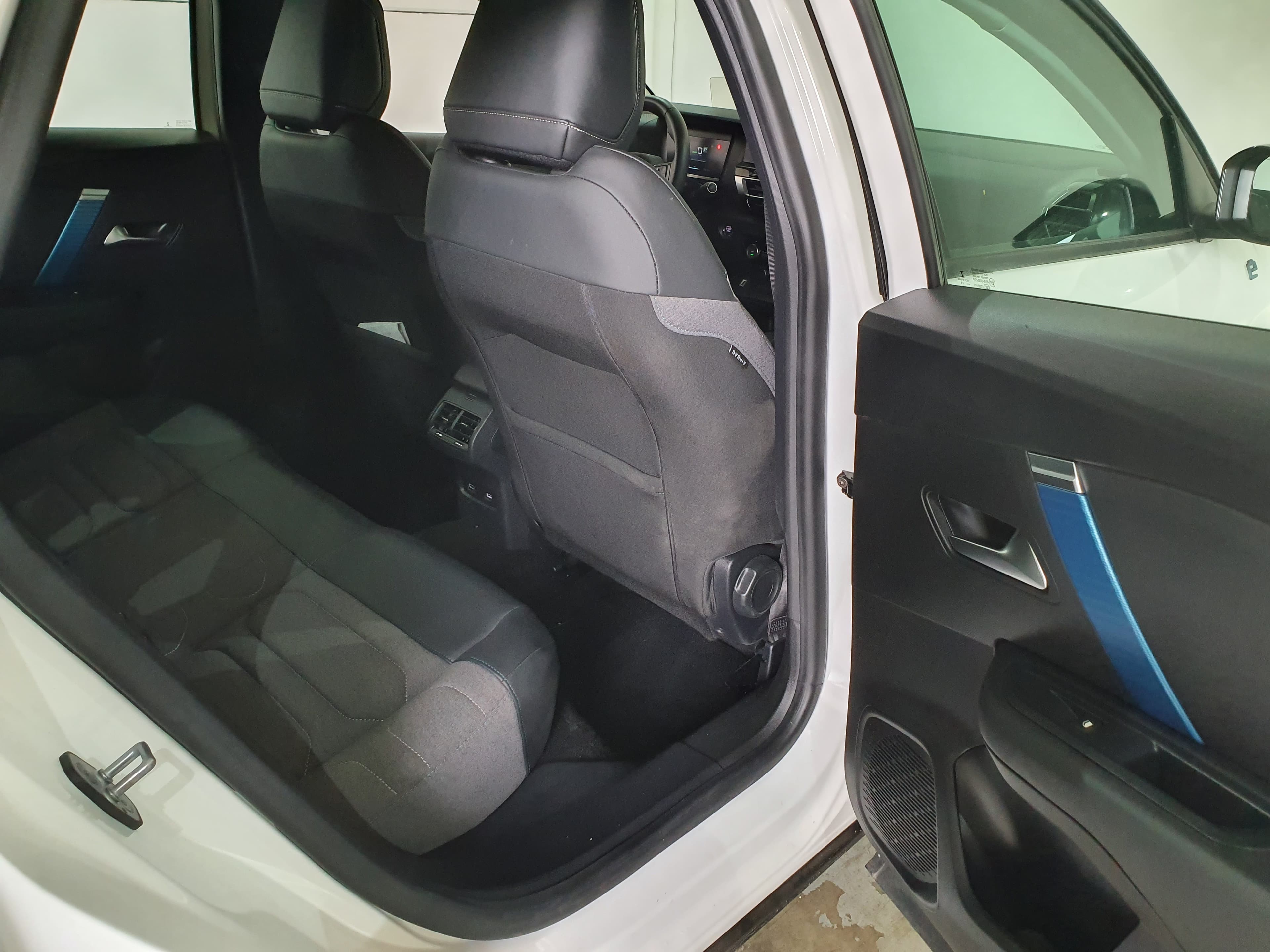 Citroën e-C4 · Ano 2022 — imagen 21