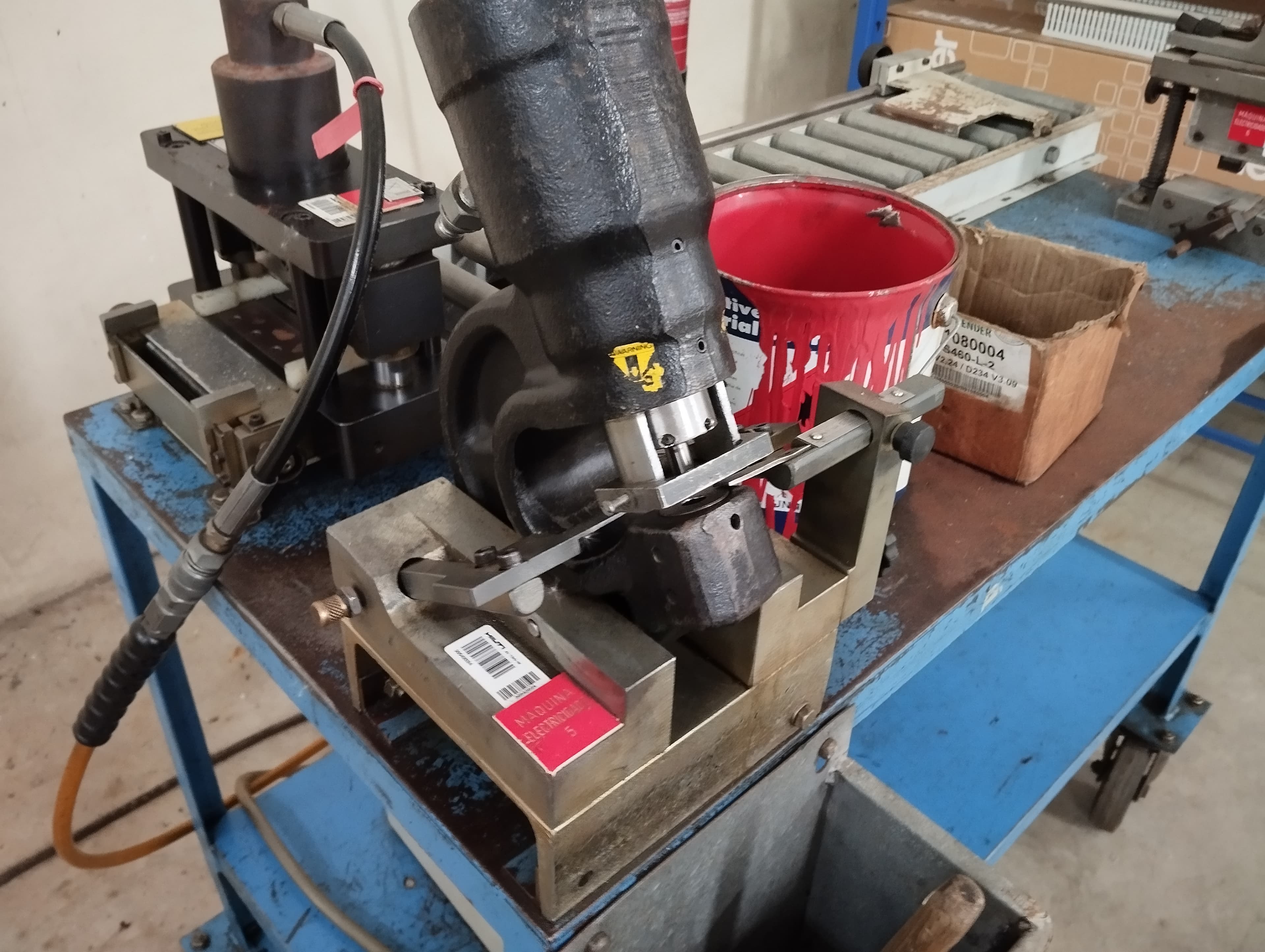Máquina de Dobrar Metal + Puncionadores + Máquina de dobrar + Diversos — imagem 18