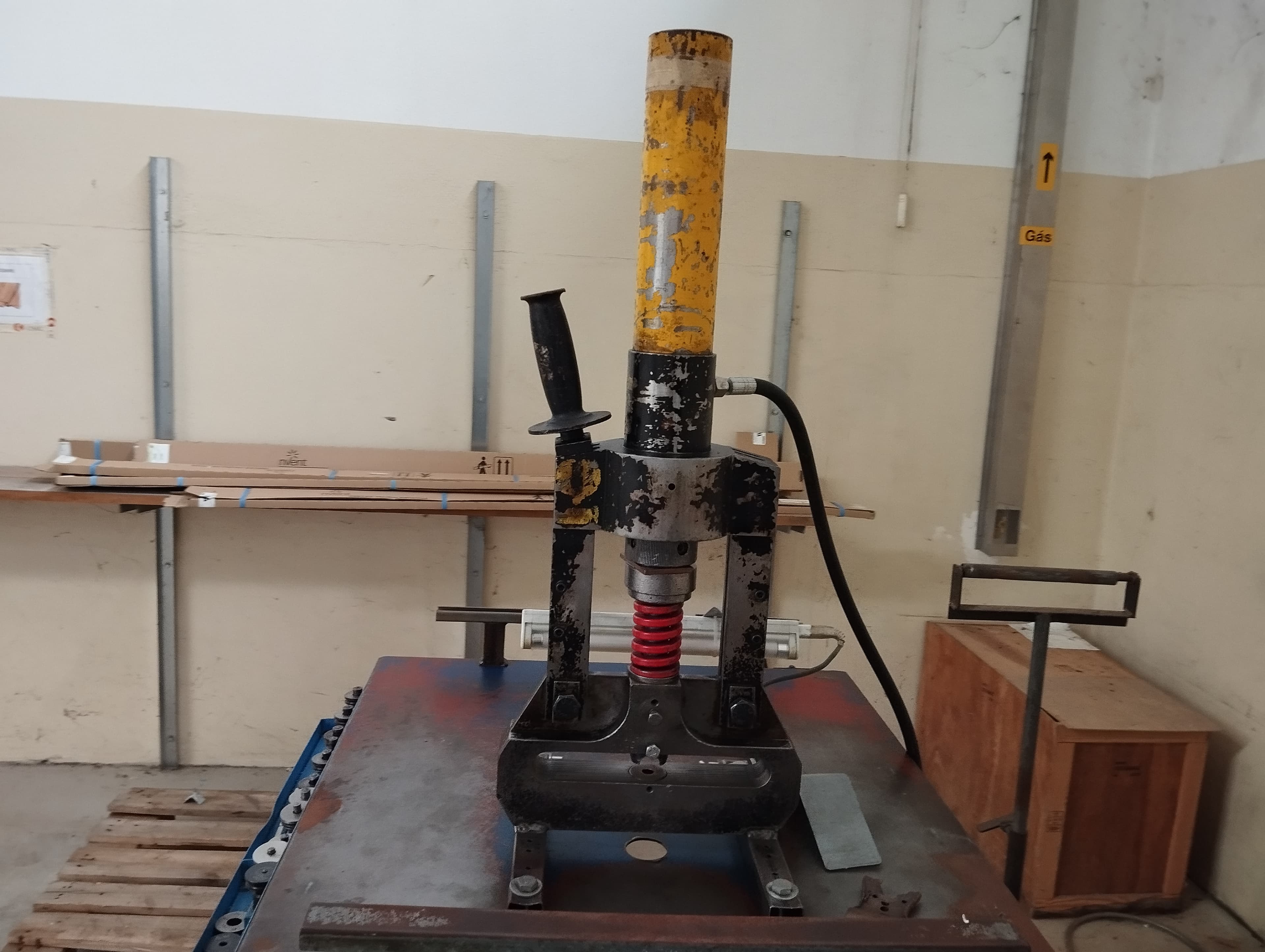 Máquina de Dobrar Metal + Puncionadores + Máquina de dobrar + Diversos — imagem 9