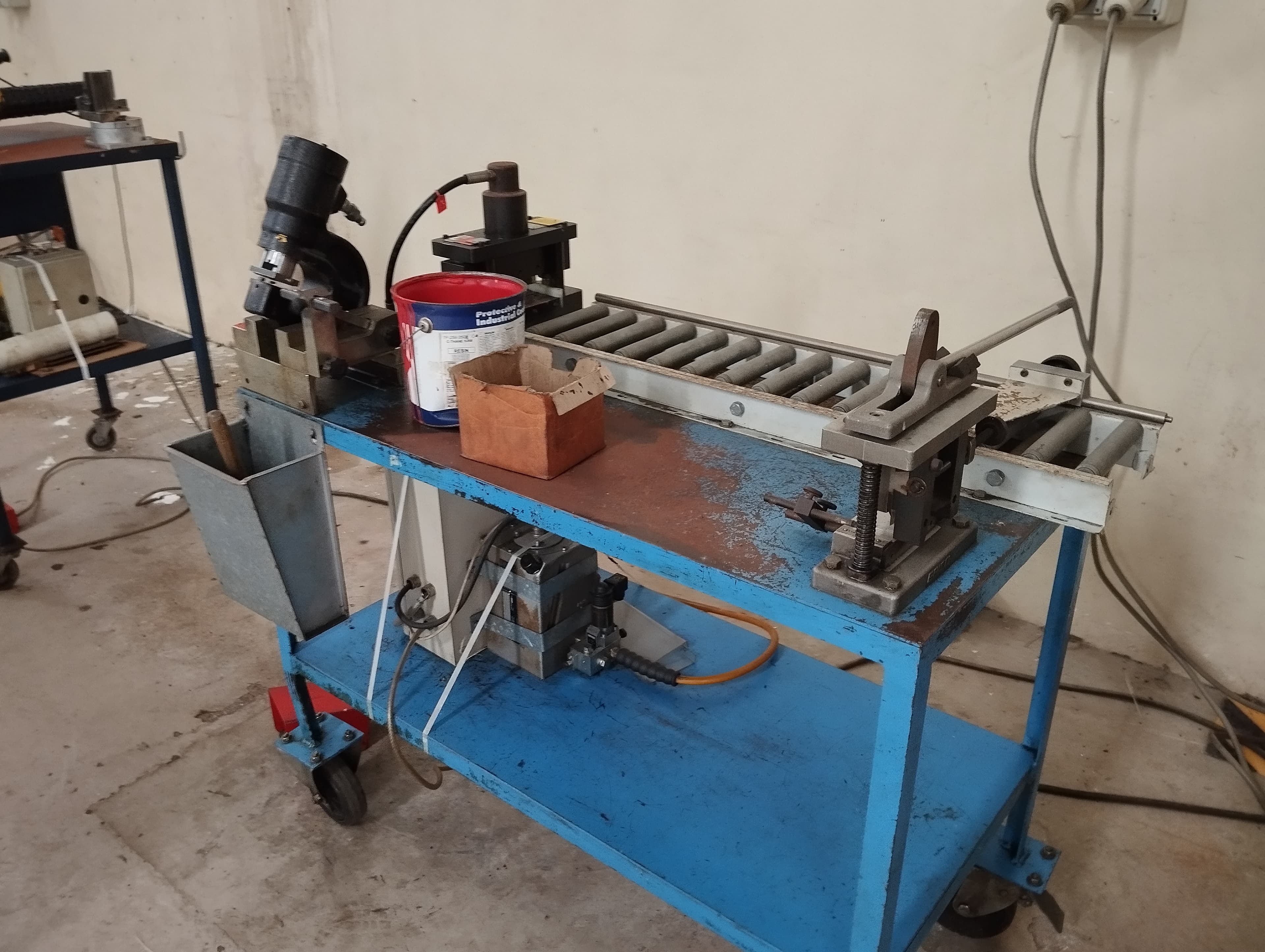 Máquina de Dobrar Metal + Puncionadores + Máquina de dobrar + Diversos — imagem 20
