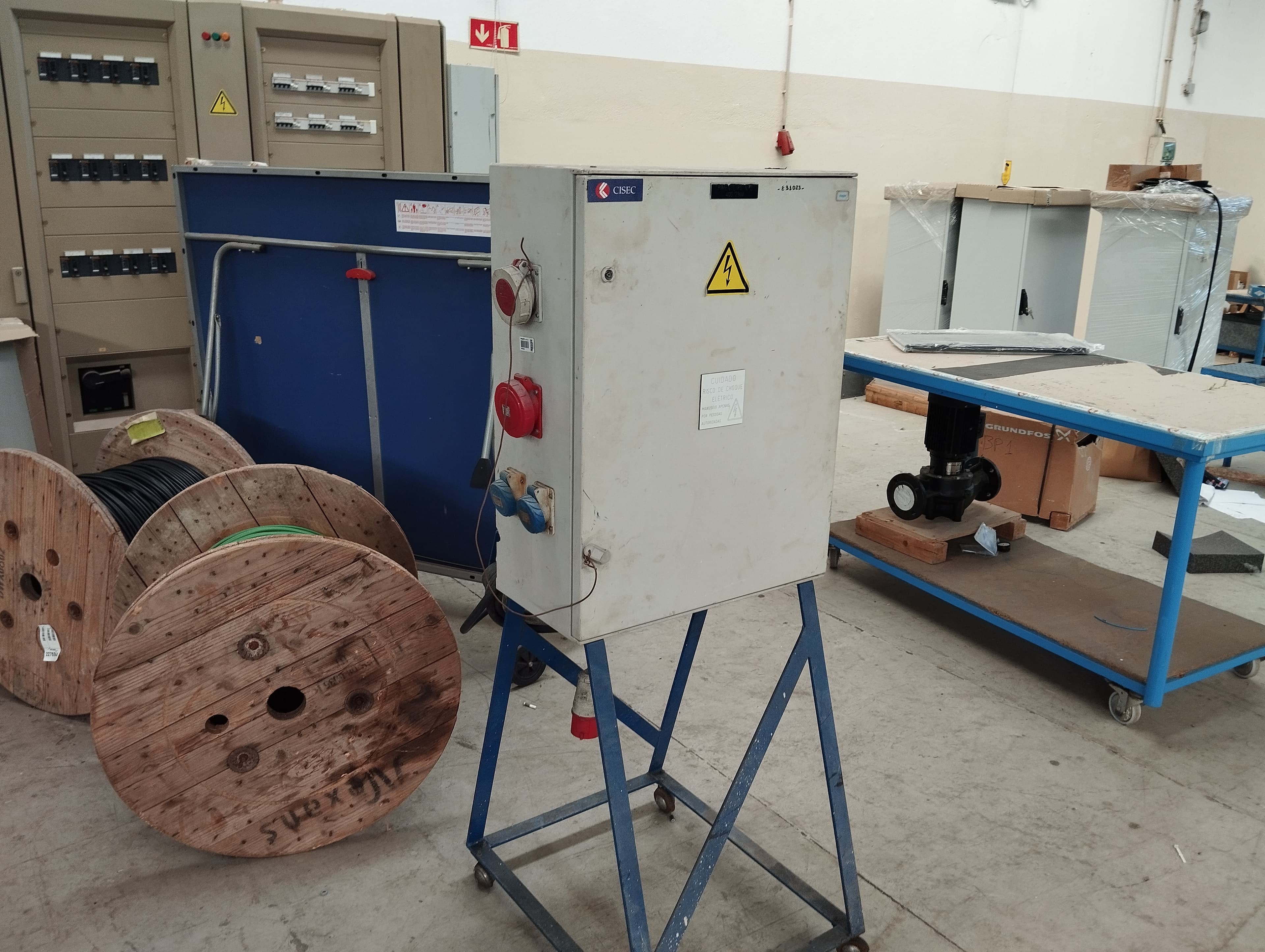 Máquinas Testes Quadros Elétricos · Maquinaria · Diversos — imagem 20