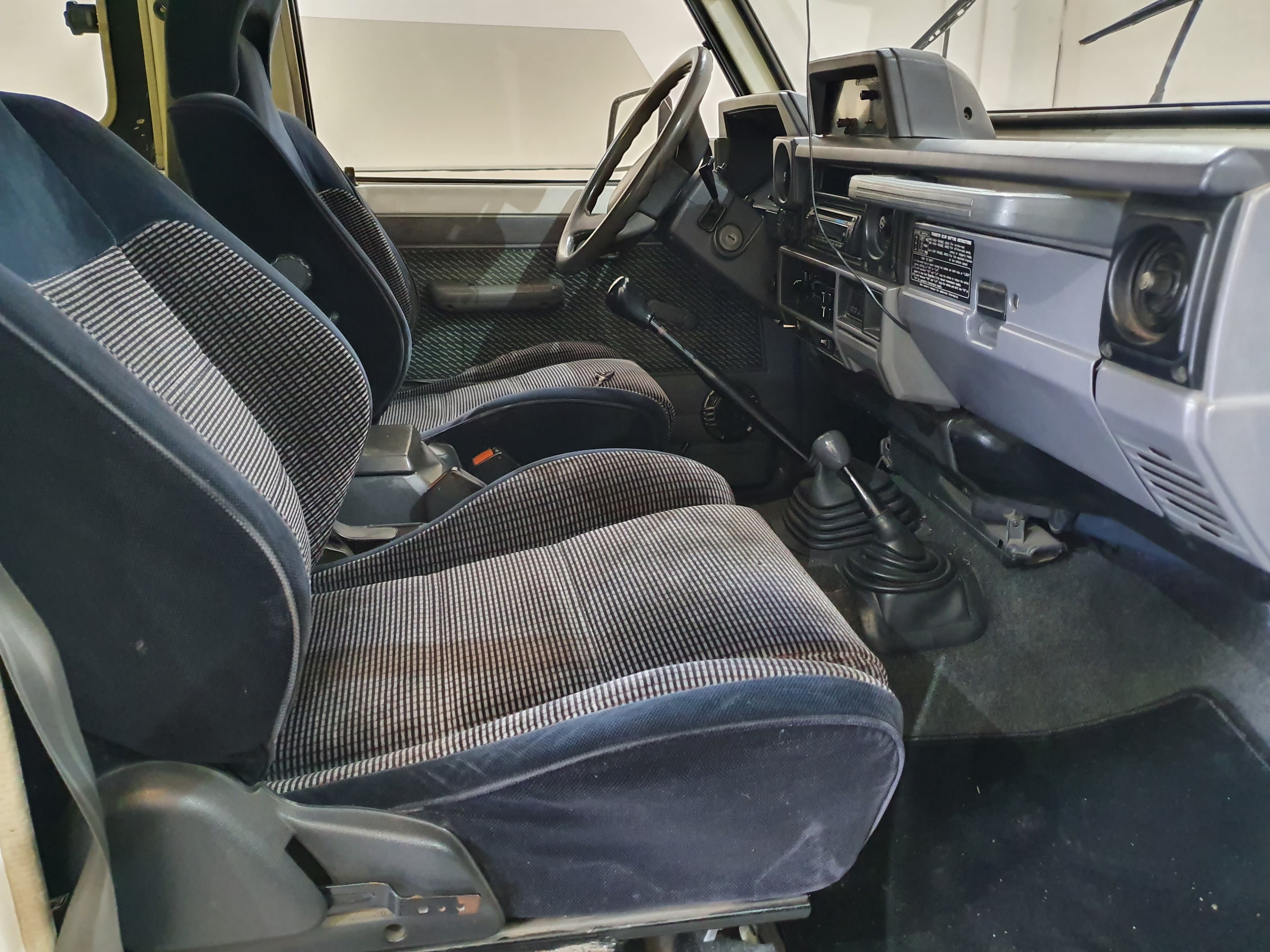 Toyota Land Cruiser · Ano 1991 — imagem 25