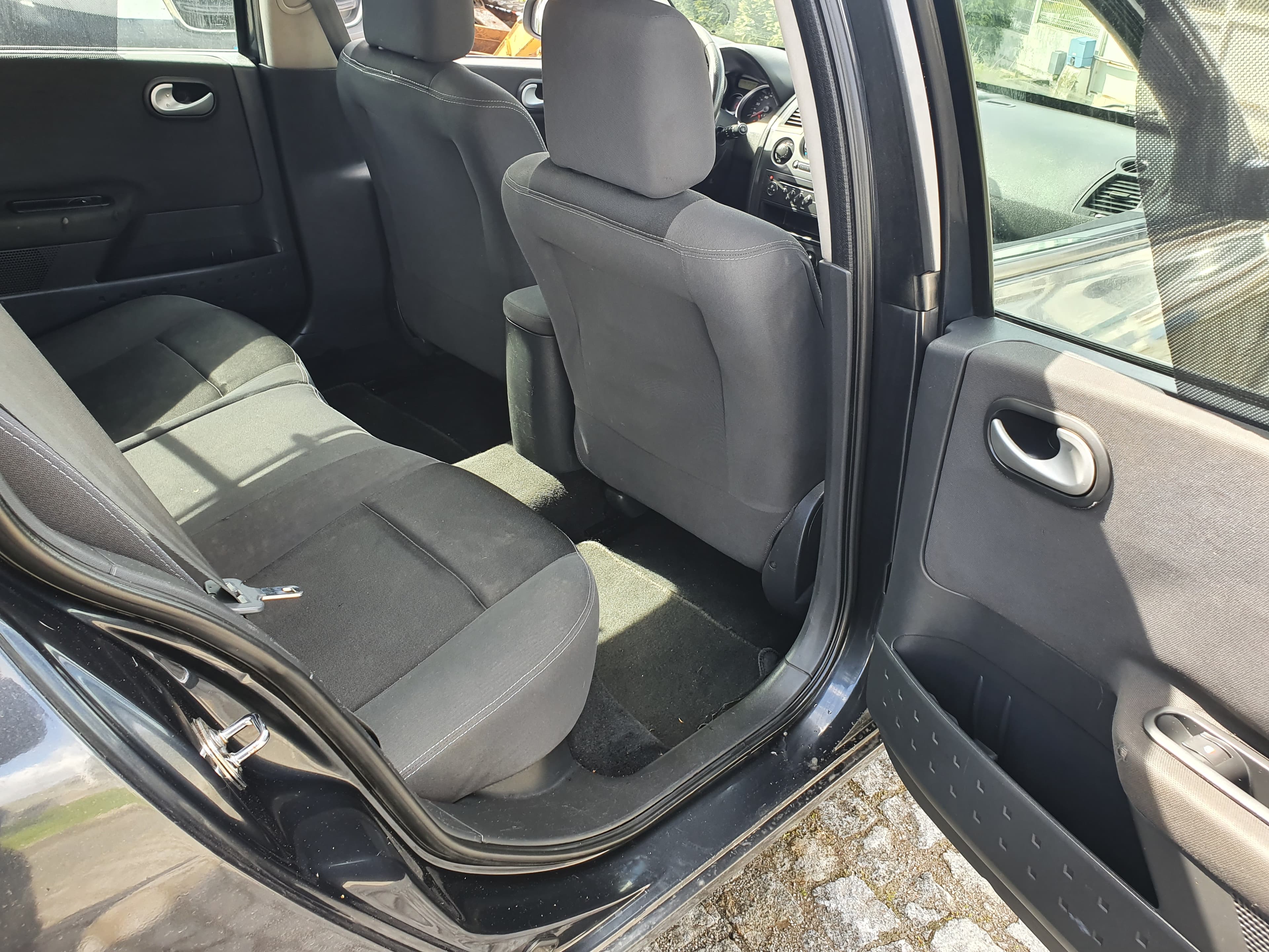 Renault Mégane · Ano 2008 — imagen 24