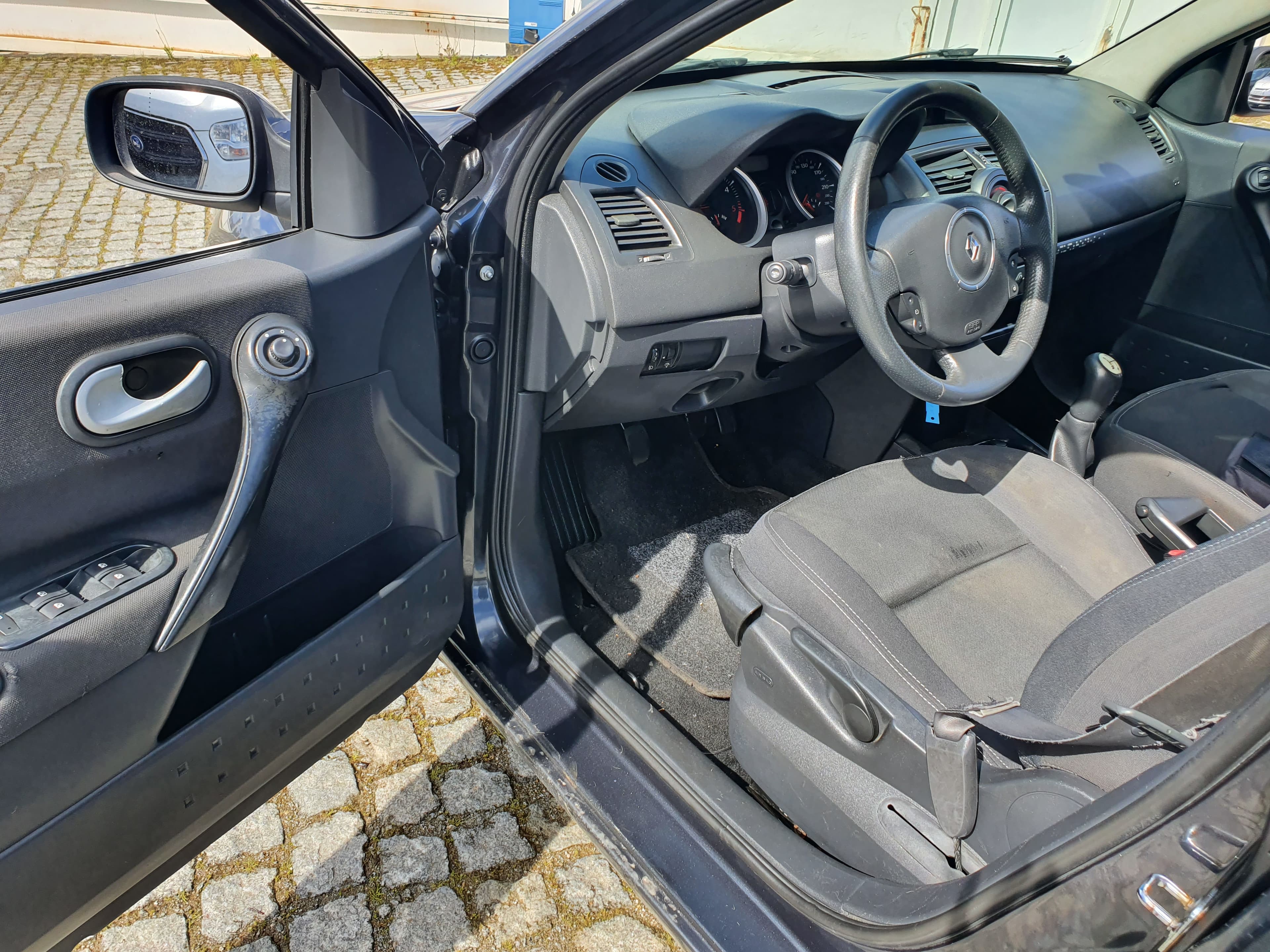 Renault Mégane · Ano 2008 — imagen 29