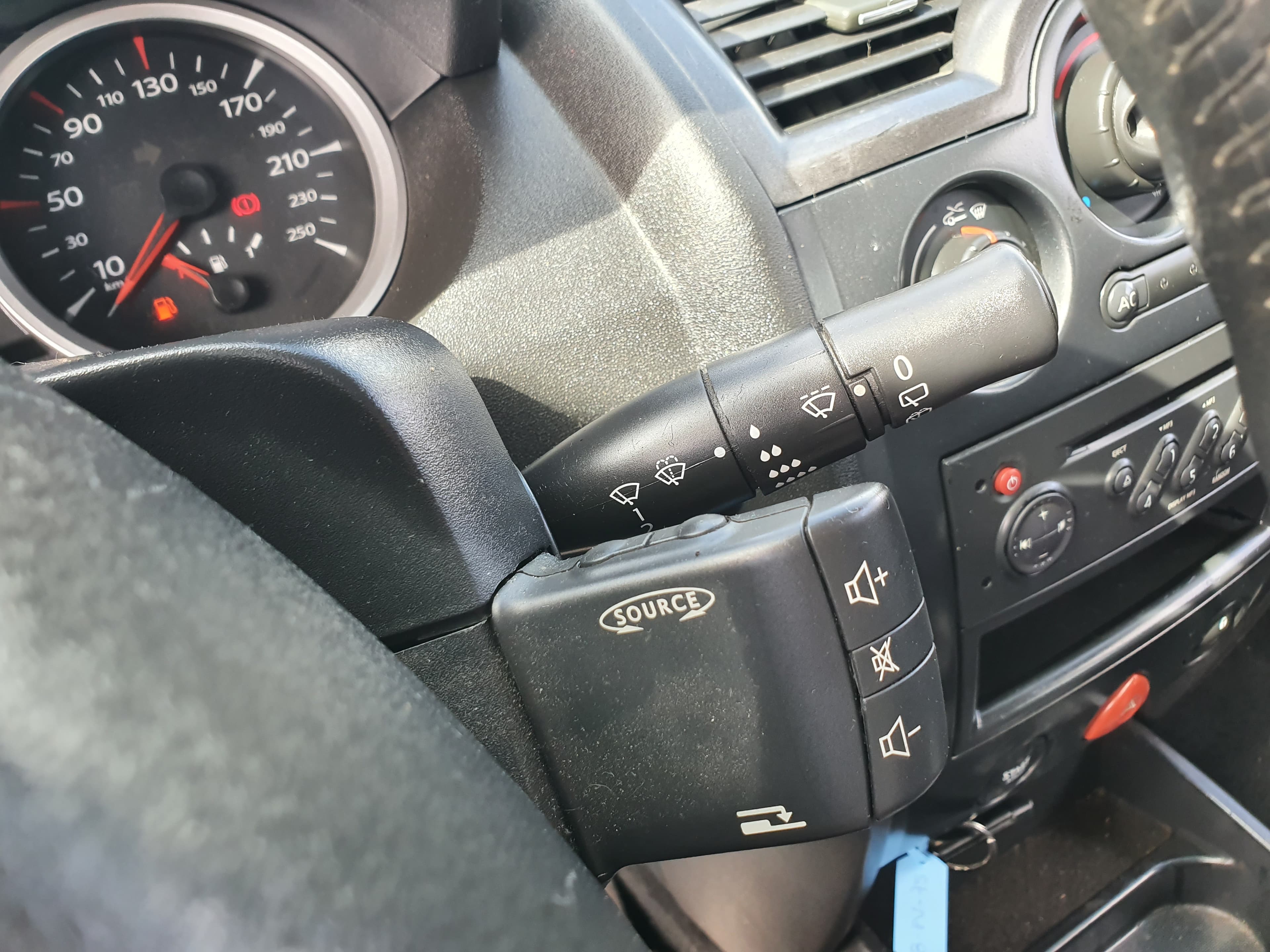 Renault Mégane · Ano 2008 — imagen 40