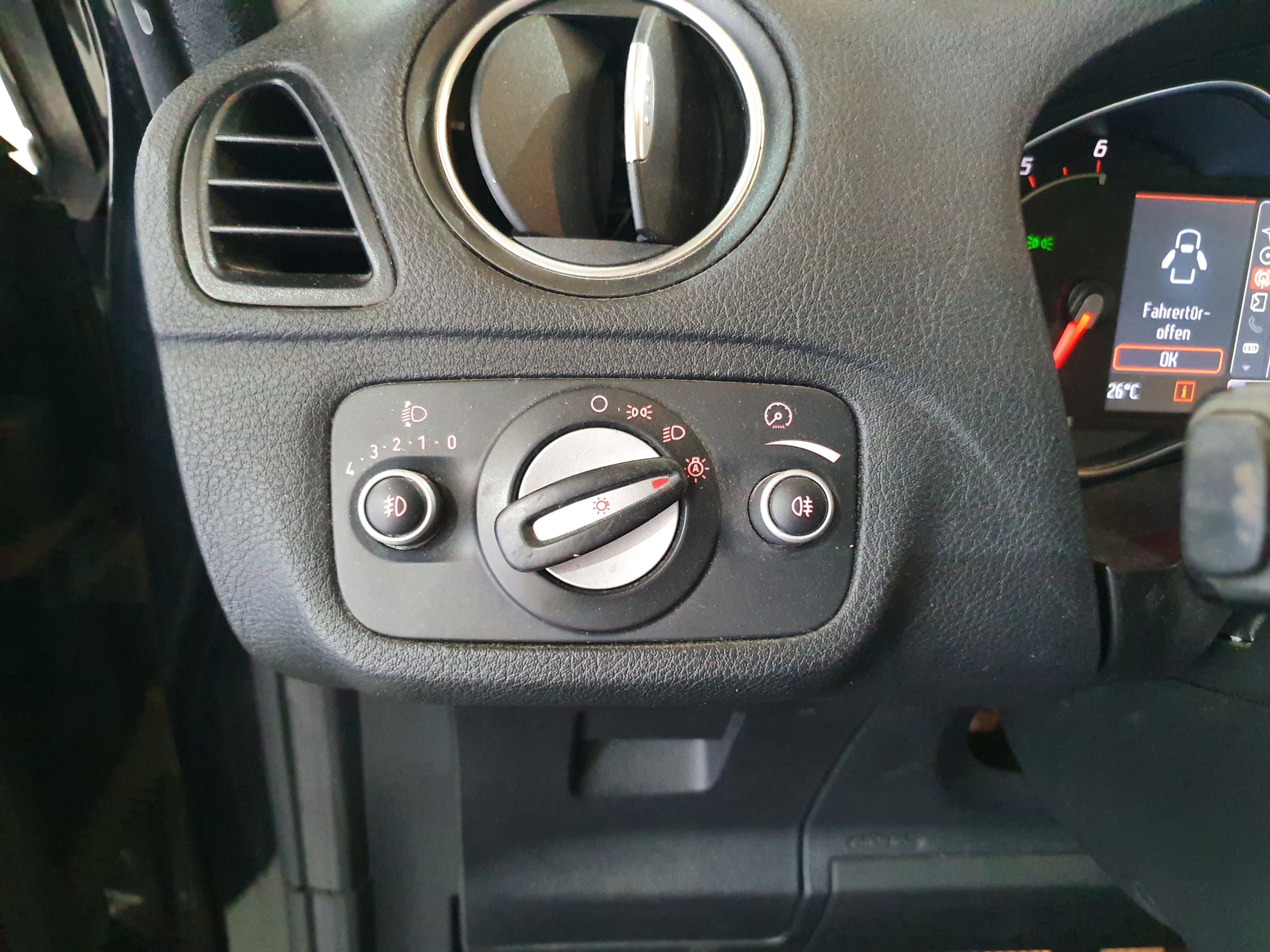 Ford Galaxy · Ano 2011 — image 40