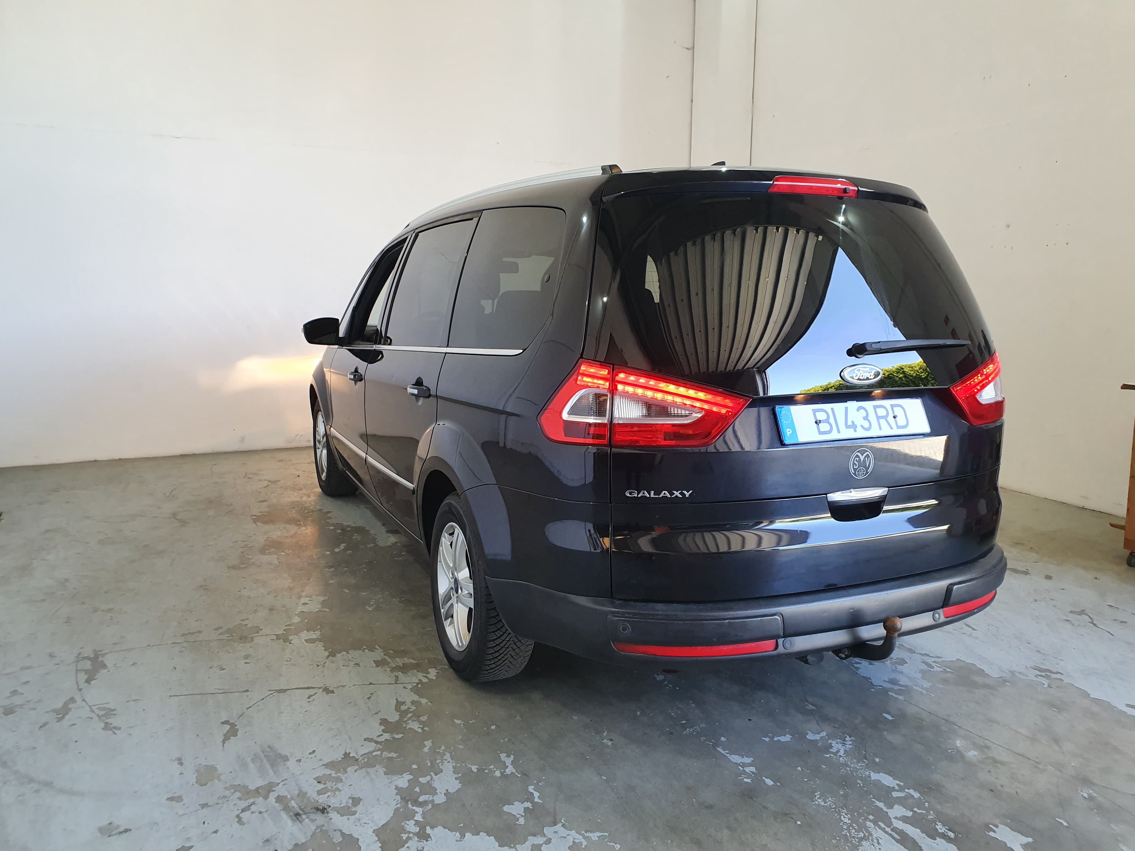 Ford Galaxy · Ano 2011 — image 5