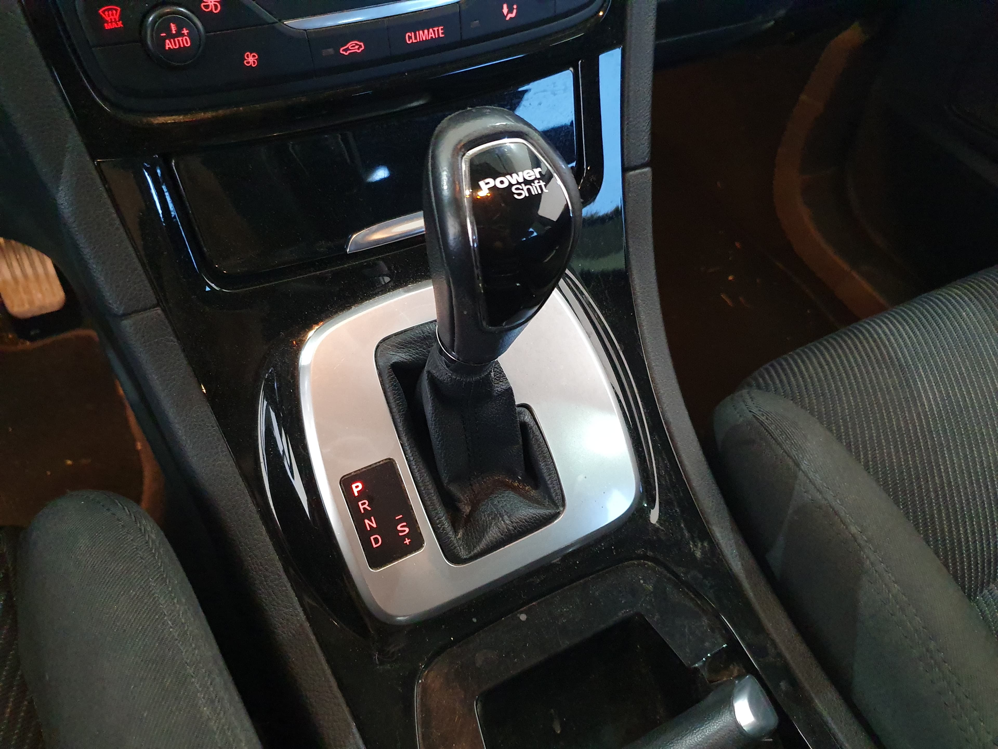 Ford Galaxy · Ano 2011 — image 36