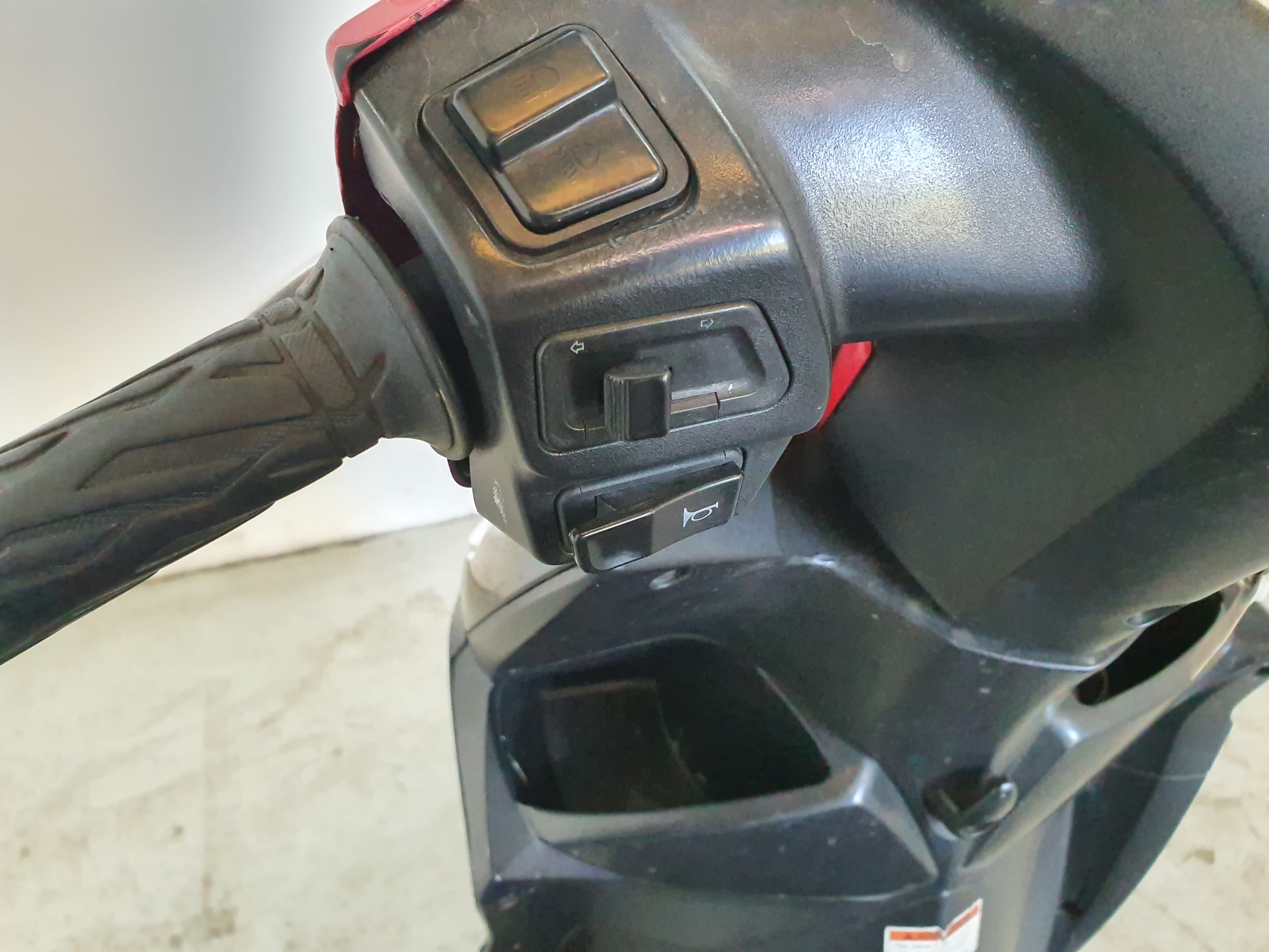 Suzuki UK 110 Address · Ano 2015 — imagem 10