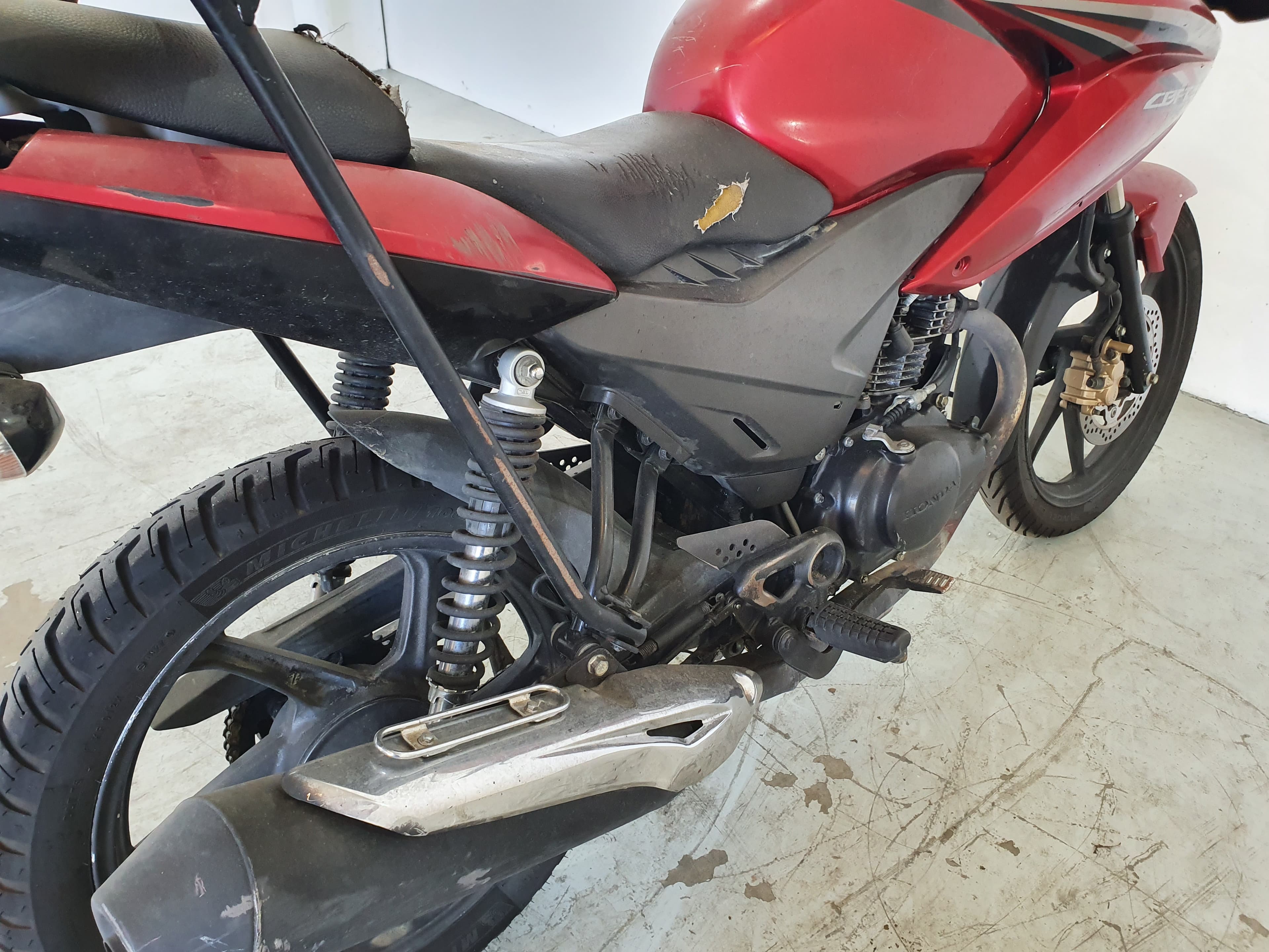 Honda  CBF 125 · Ano 2014 — imagem 8