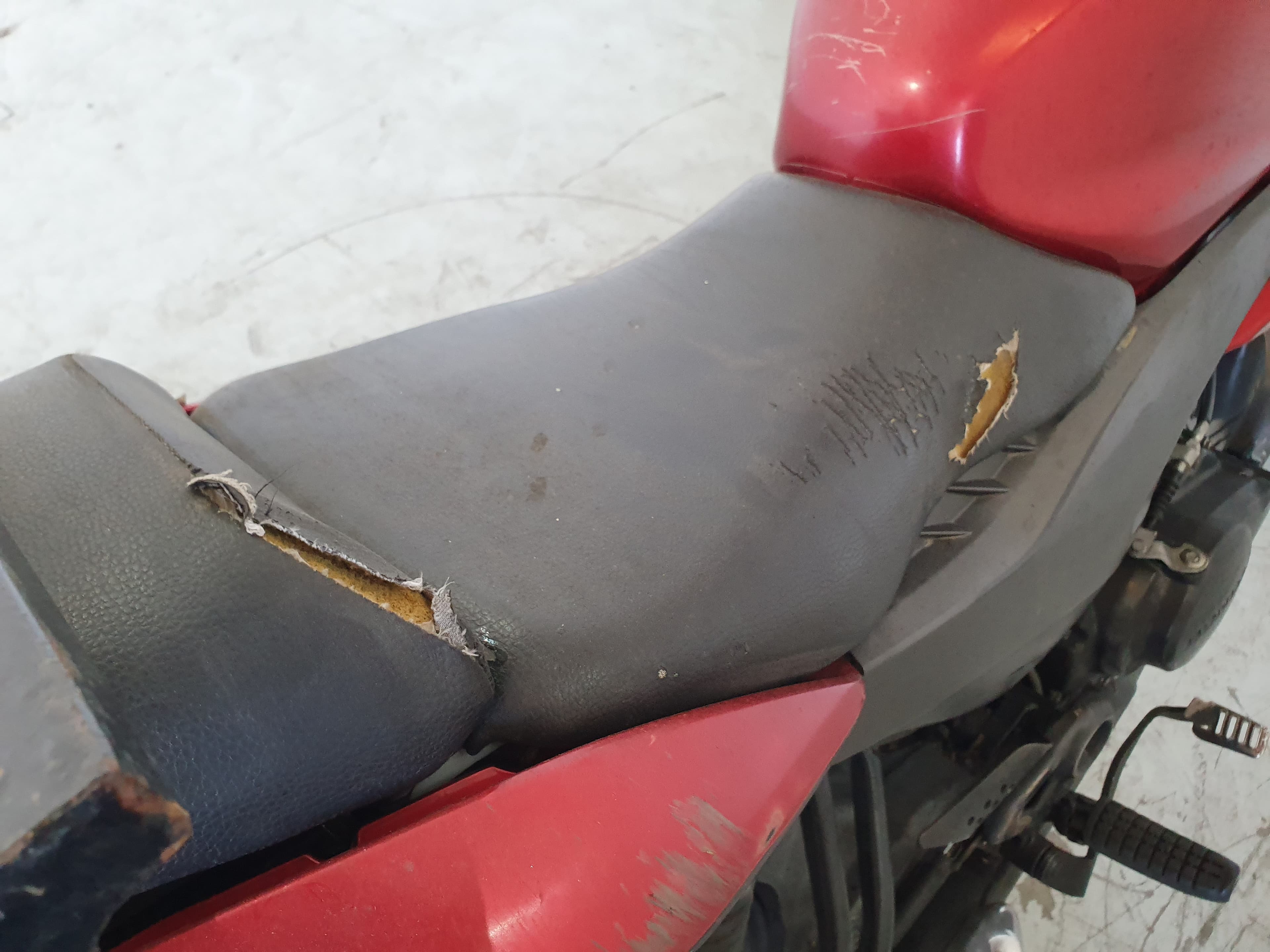 Honda  CBF 125 · Ano 2014 — imagem 12