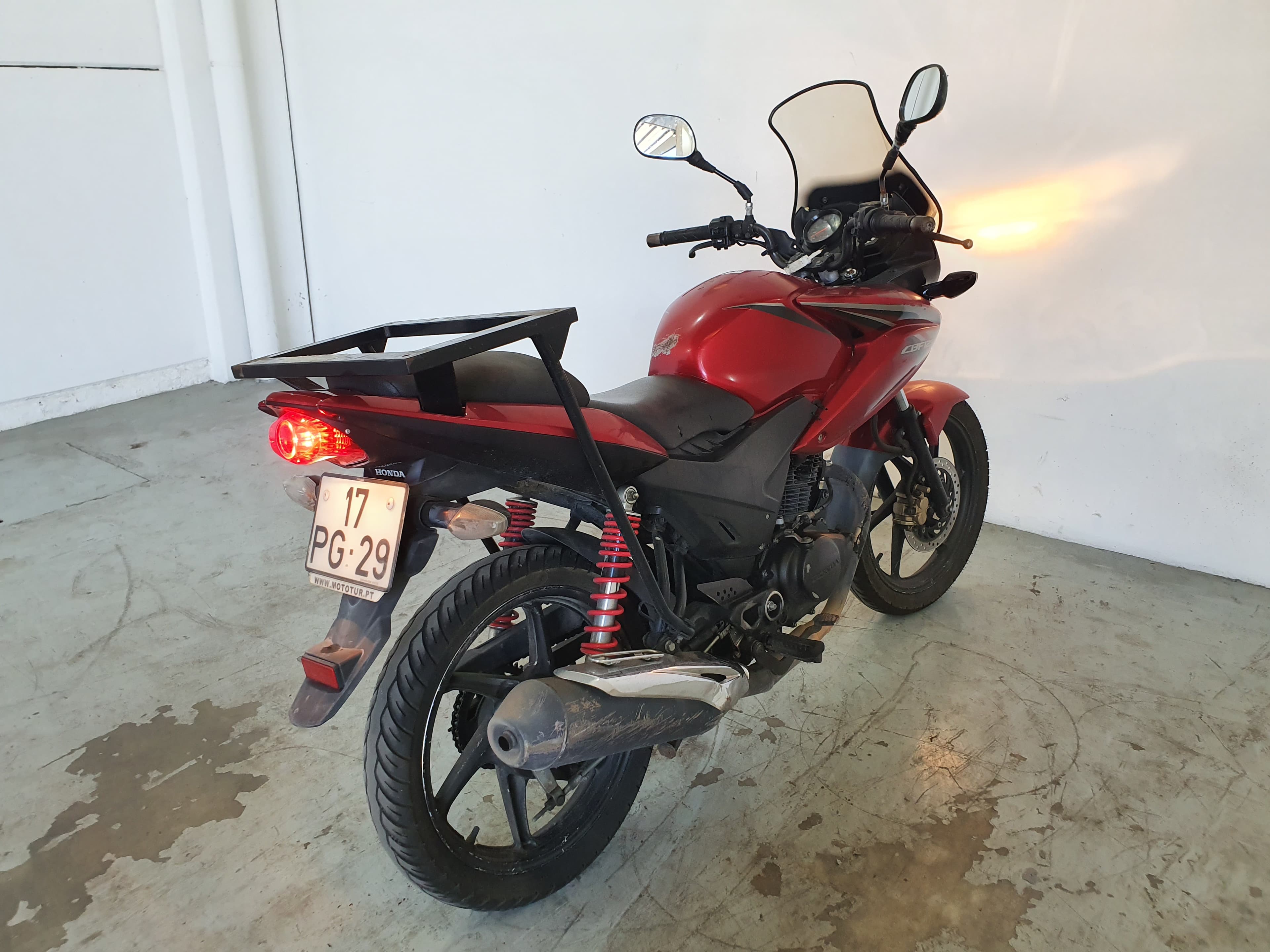 Honda  CBF 125 · Ano 2014 — imagem 3